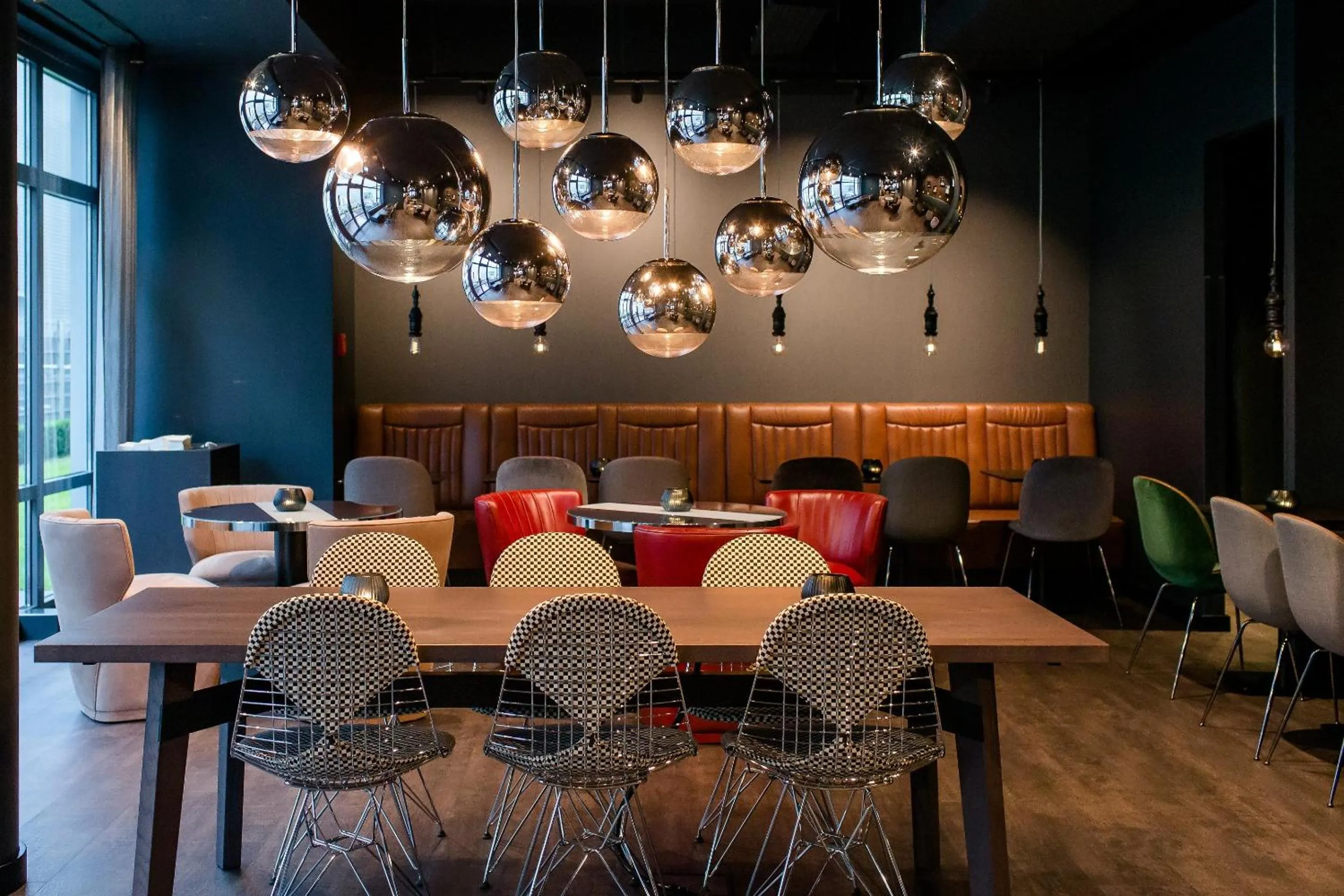 Lounge or bar in Motel One Frankfurt-Eastside