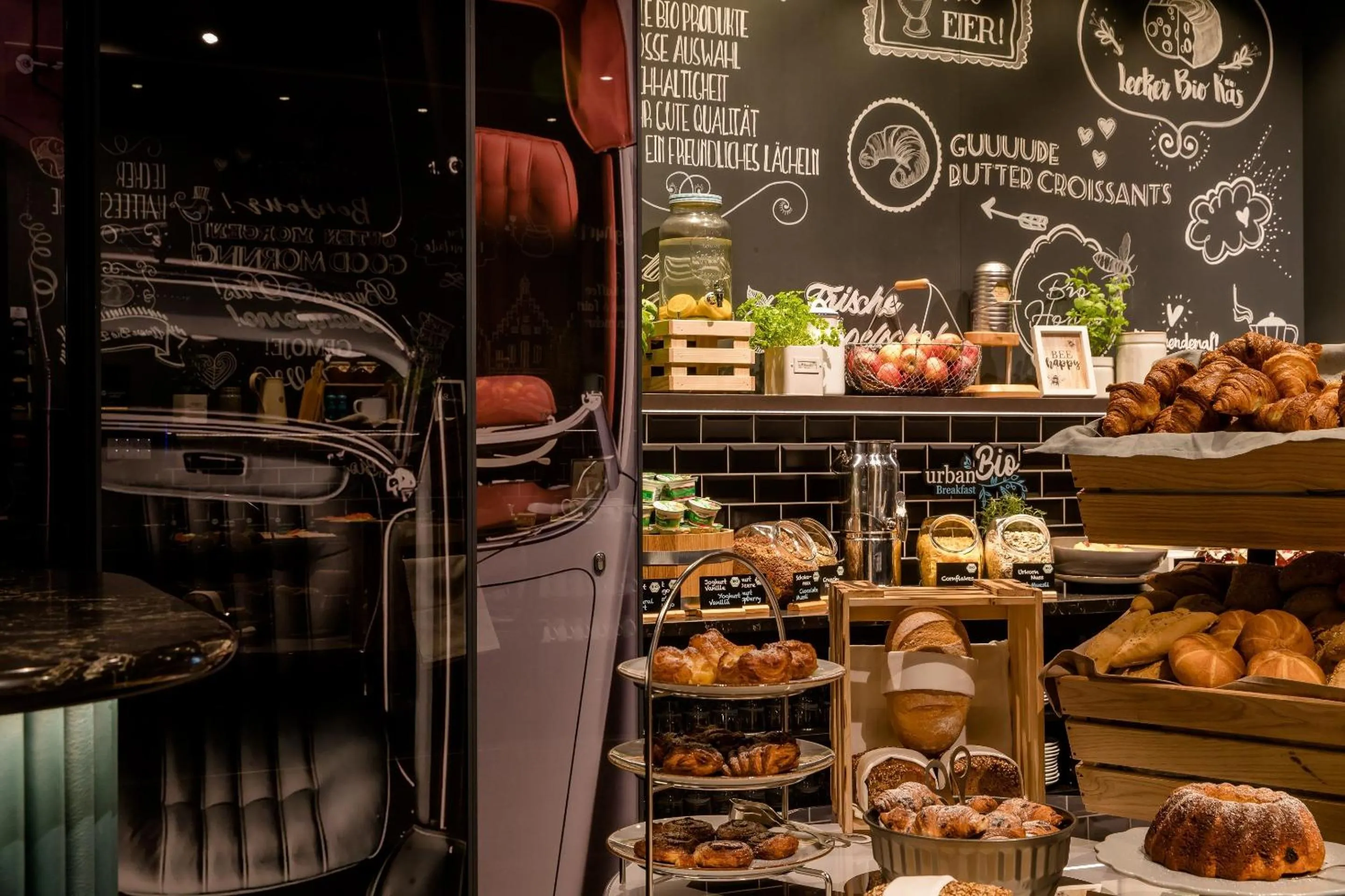 Buffet breakfast in Motel One Frankfurt-Eastside