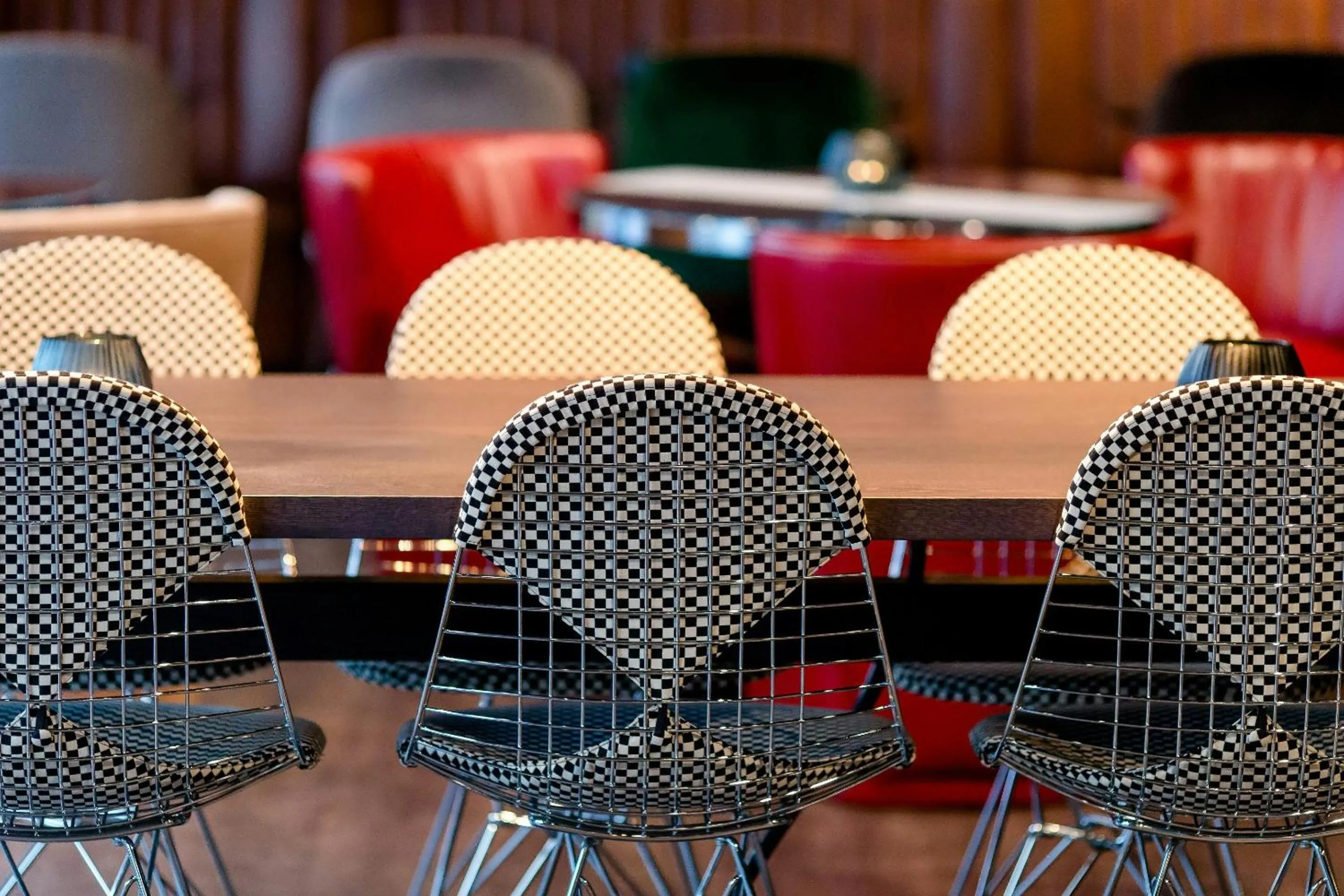 Lounge or bar in Motel One Frankfurt-Eastside