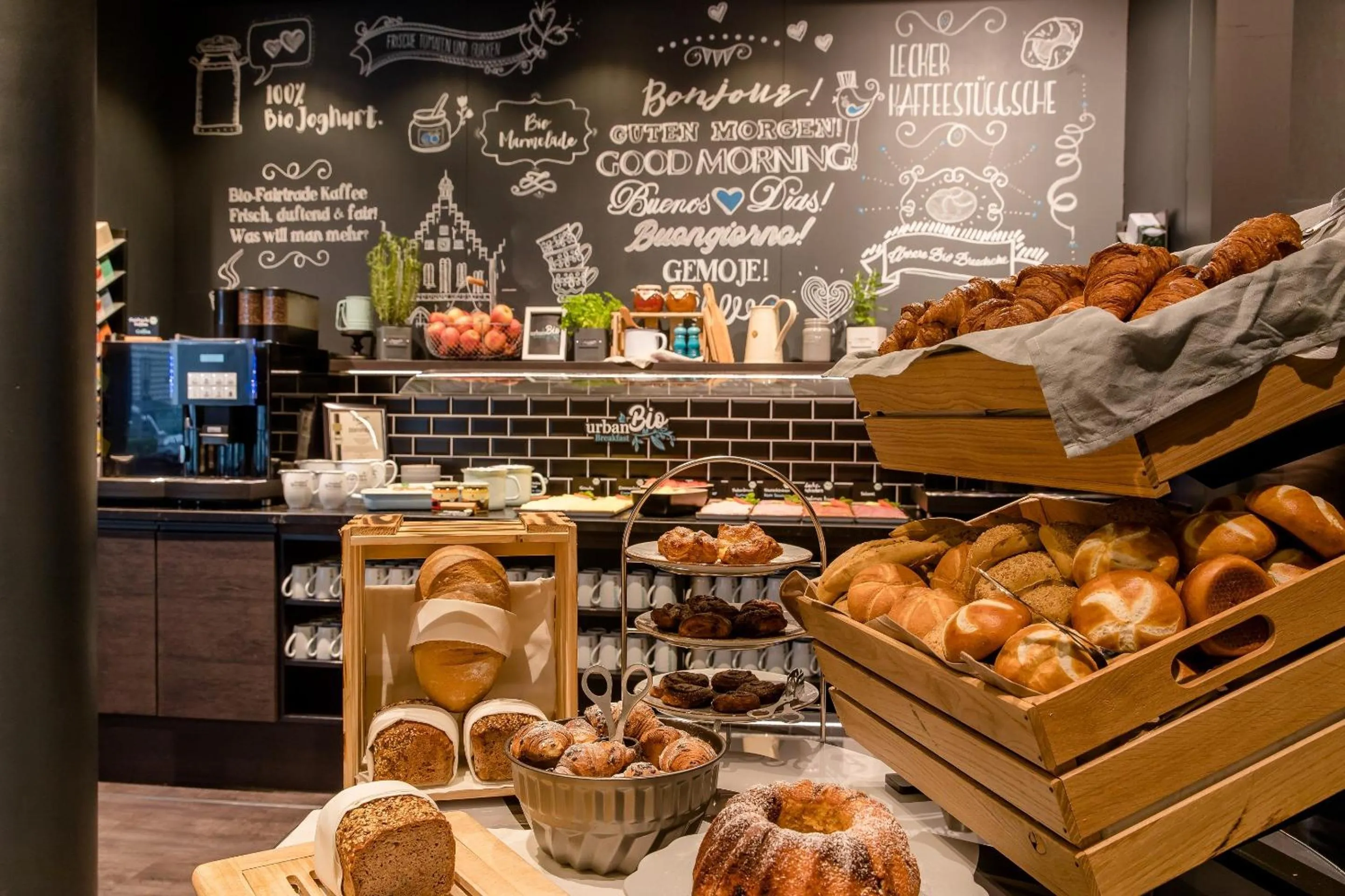 Buffet breakfast in Motel One Frankfurt-Eastside