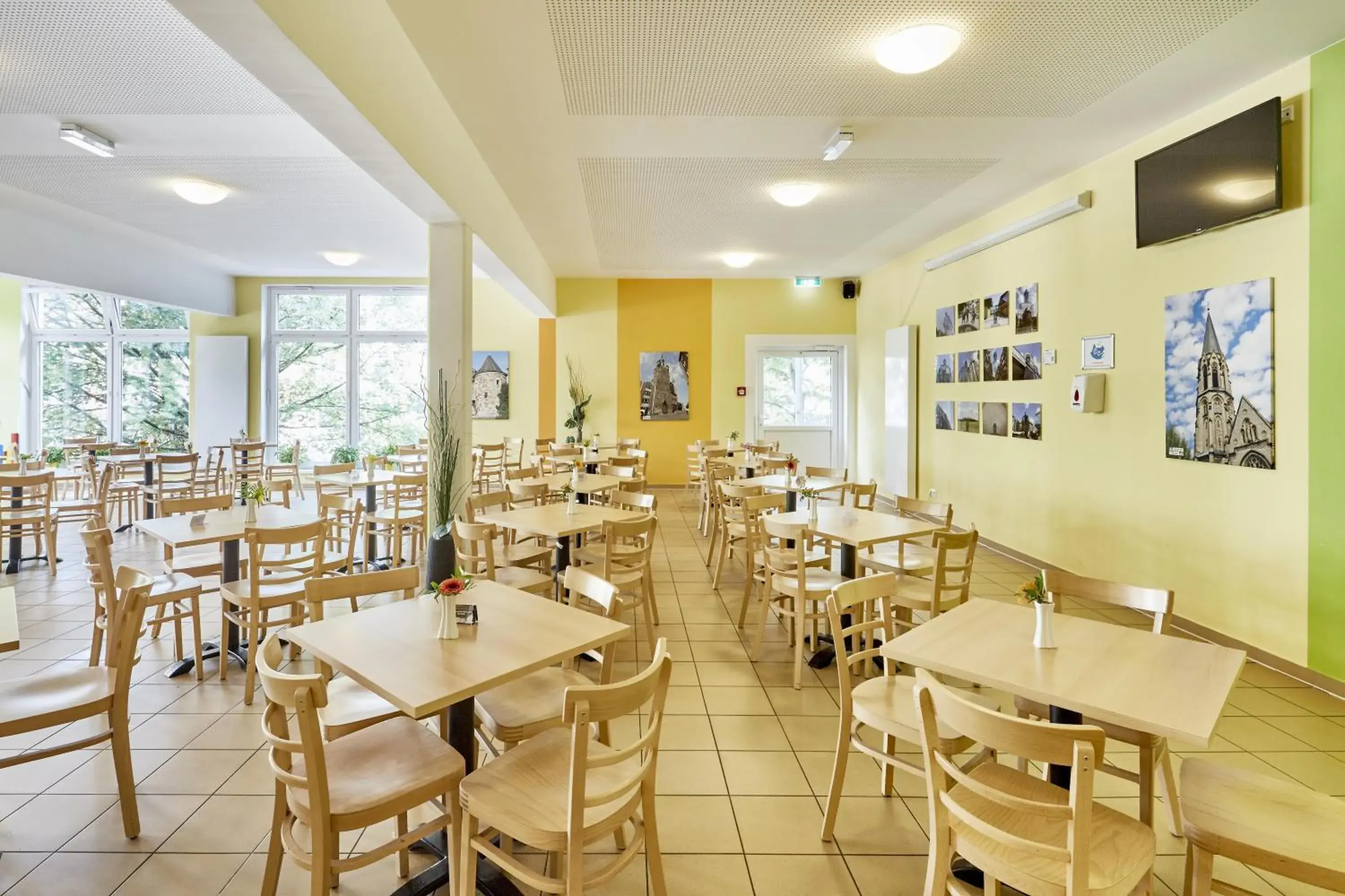 Lounge or bar in a&o Aachen Hauptbahnhof Lounge or bar in a&o Aachen Hauptbahnhof