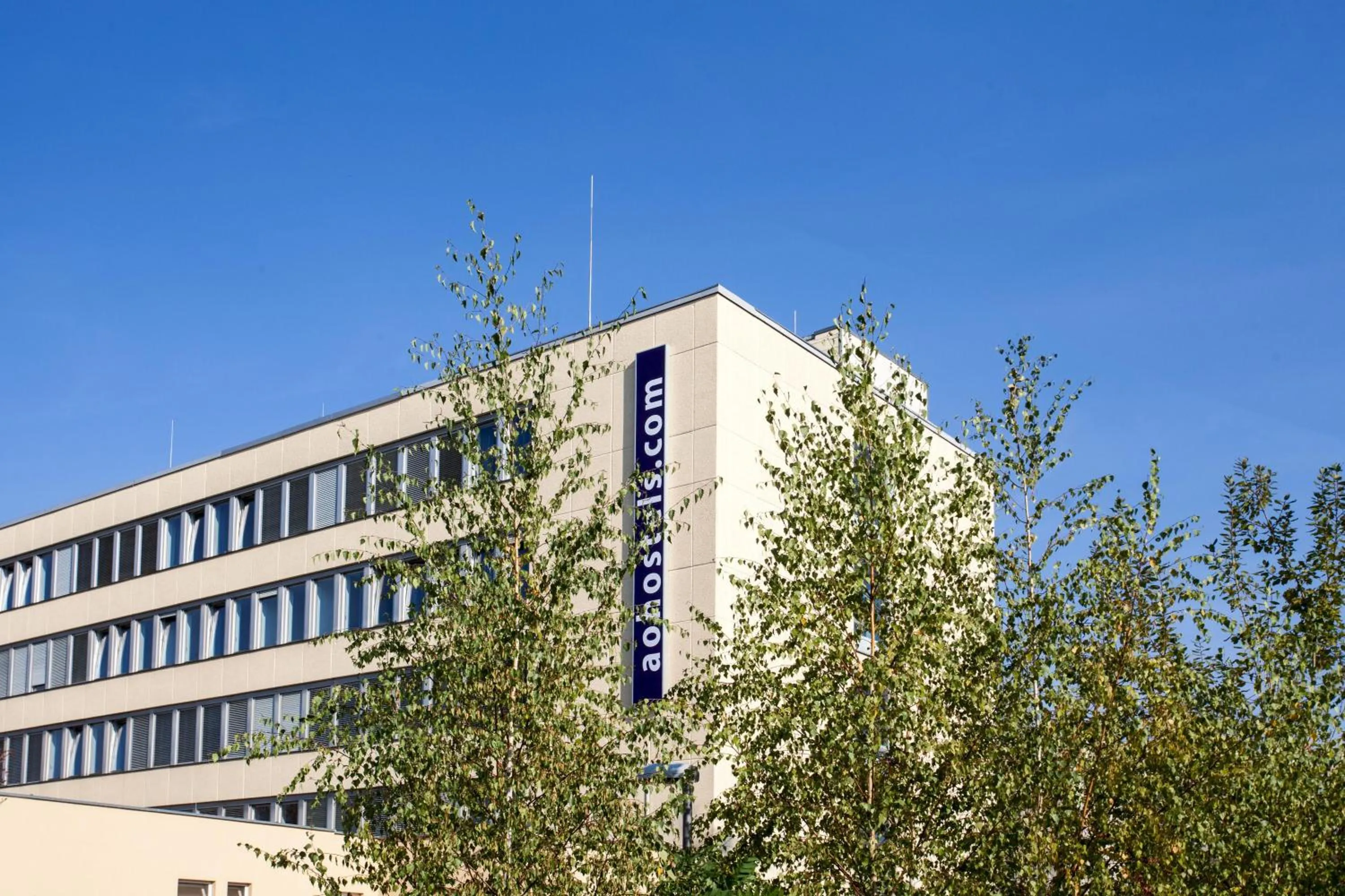 Property building in a&o Aachen Hauptbahnhof