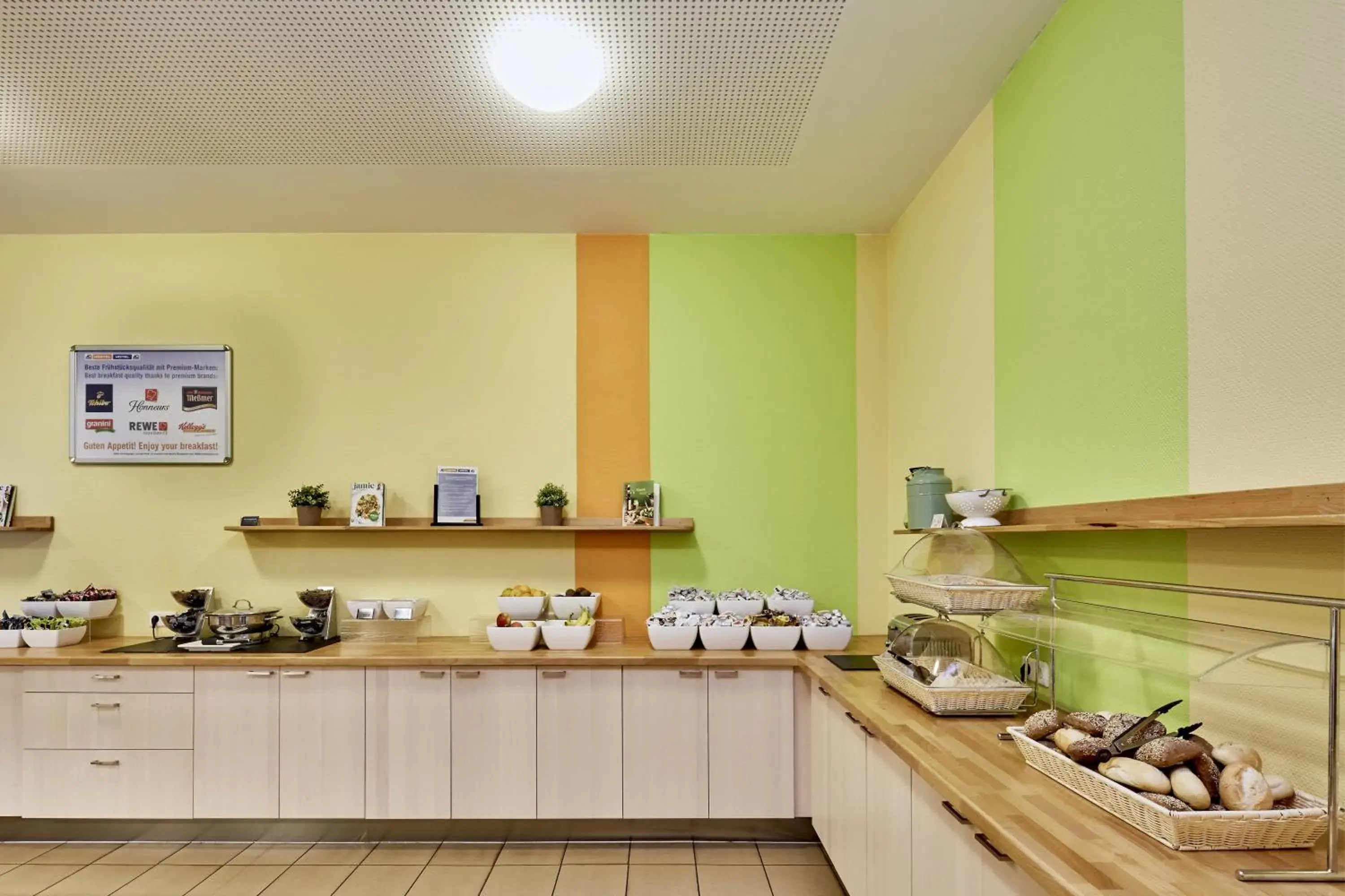 Bathroom in a&o Aachen Hauptbahnhof Bathroom in a&o Aachen Hauptbahnhof