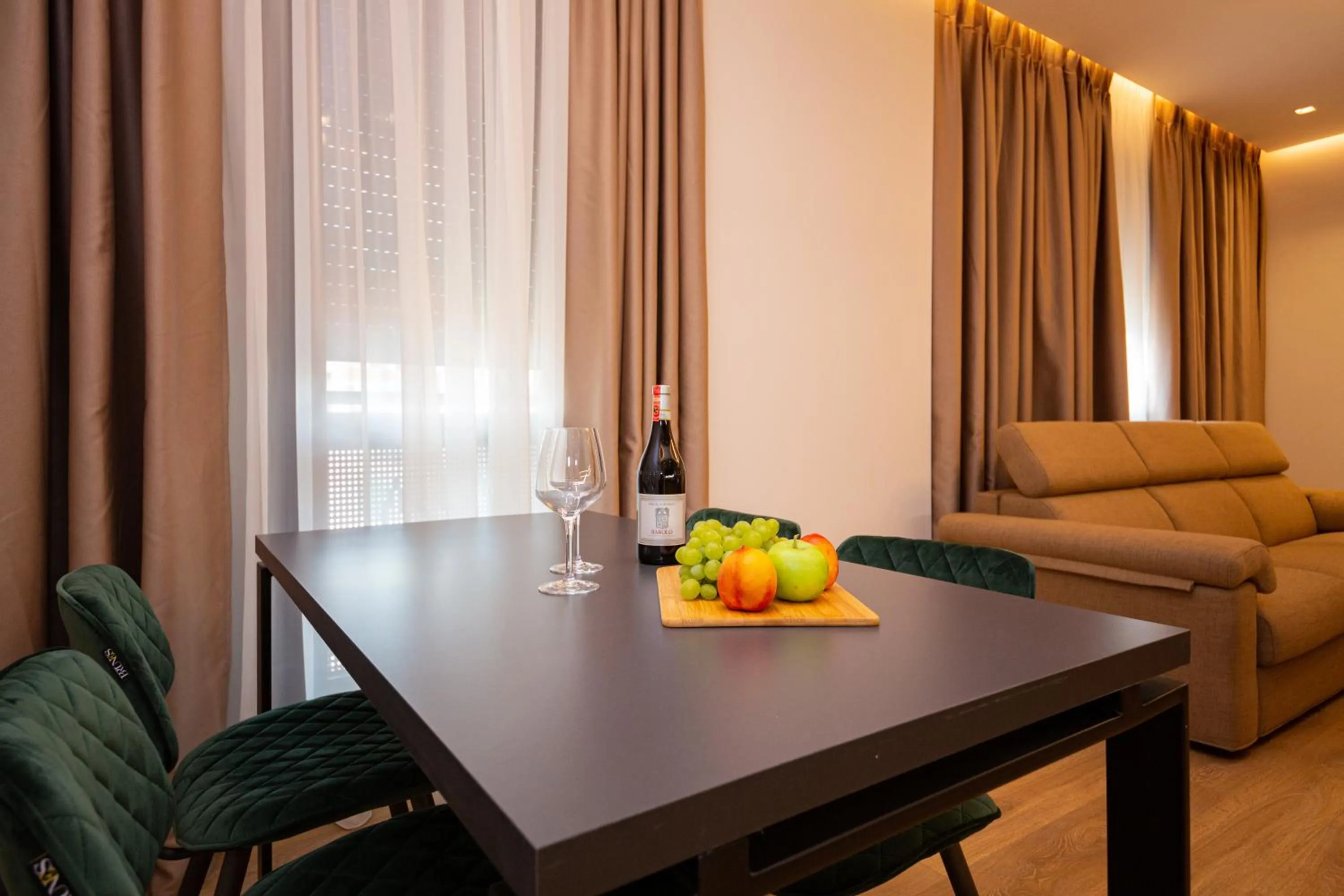 Dining area in Central Chic Apartments