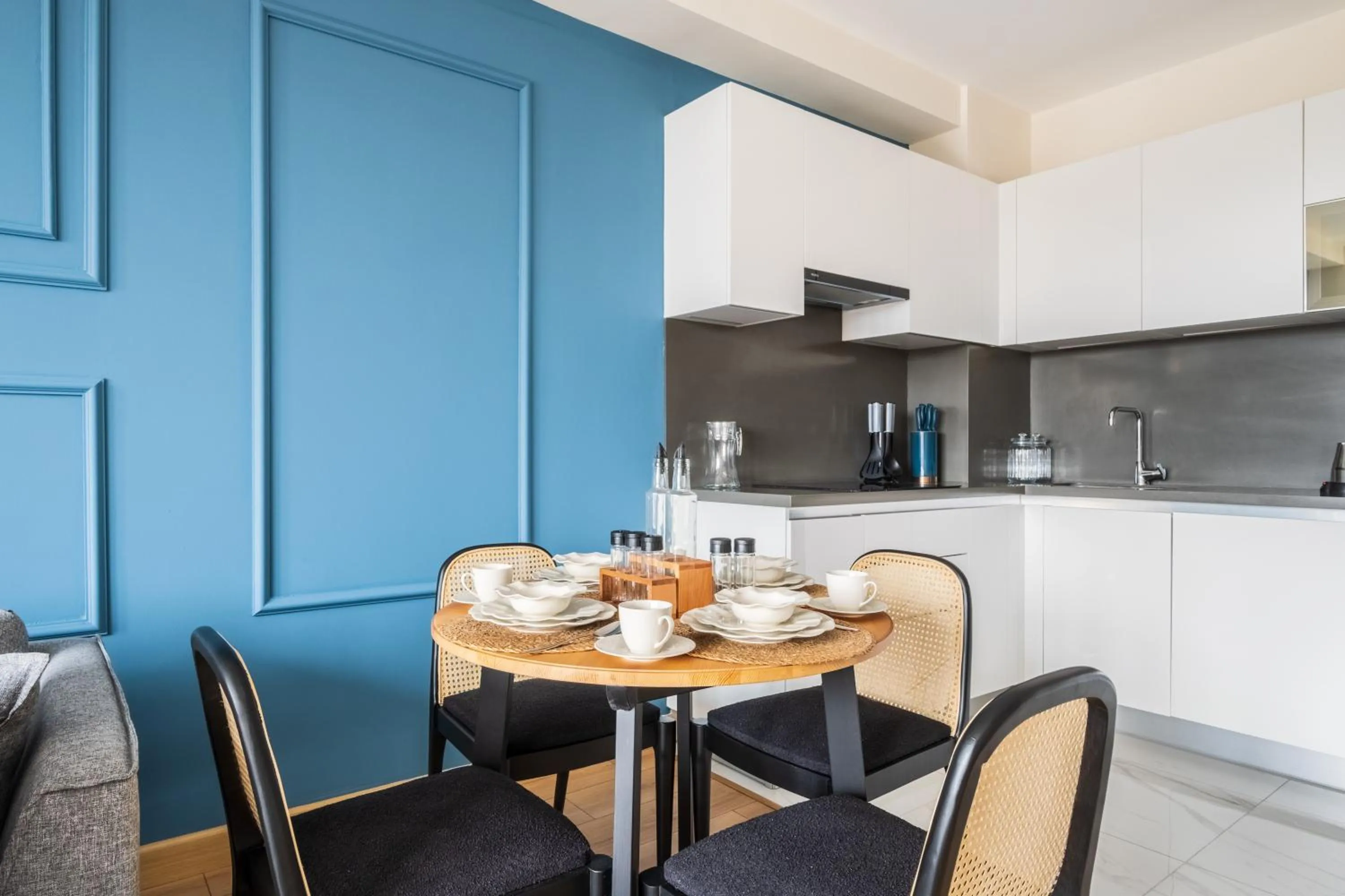 Dining area in Grand Residence by NewInn