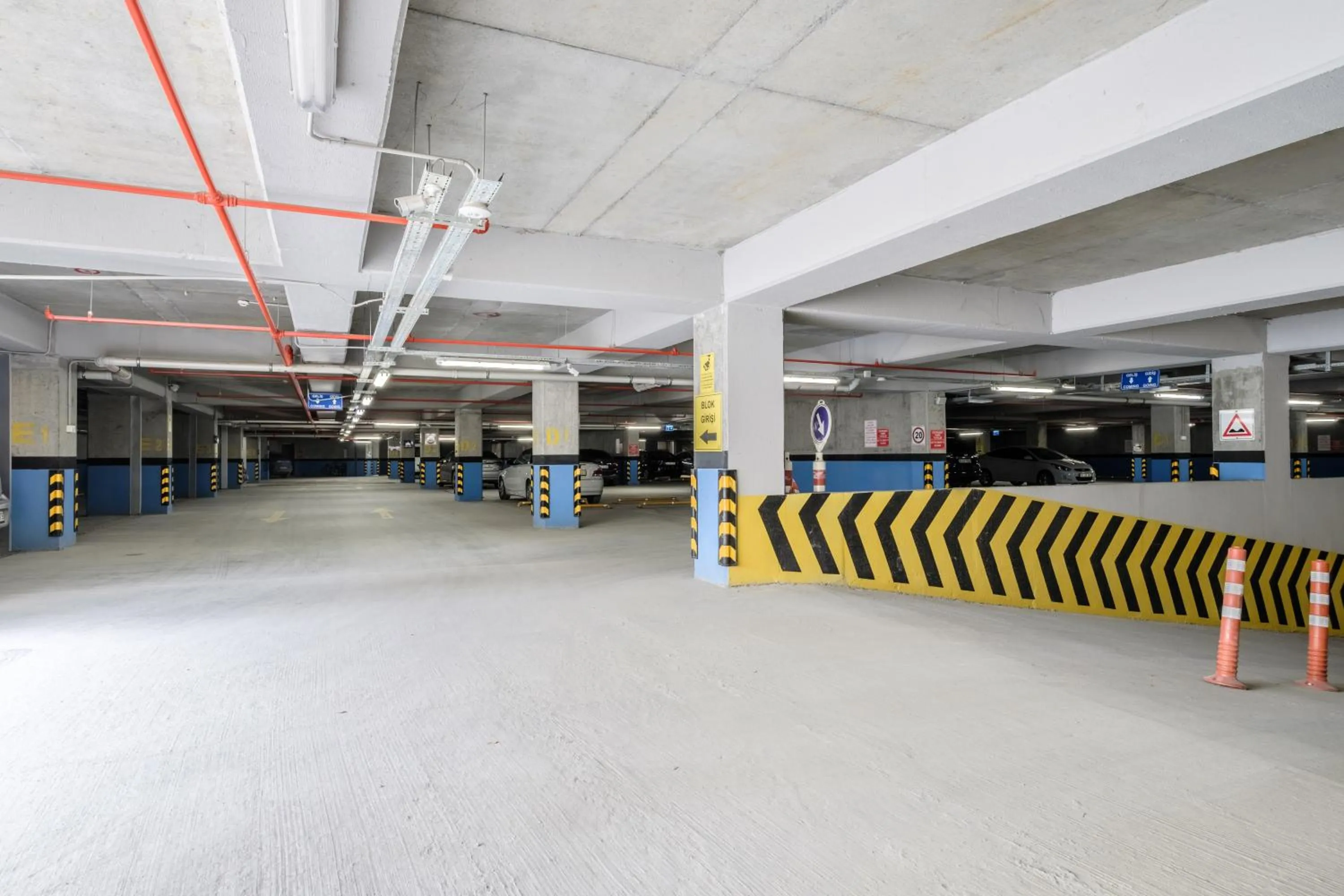 Parking in Grand Residence by NewInn