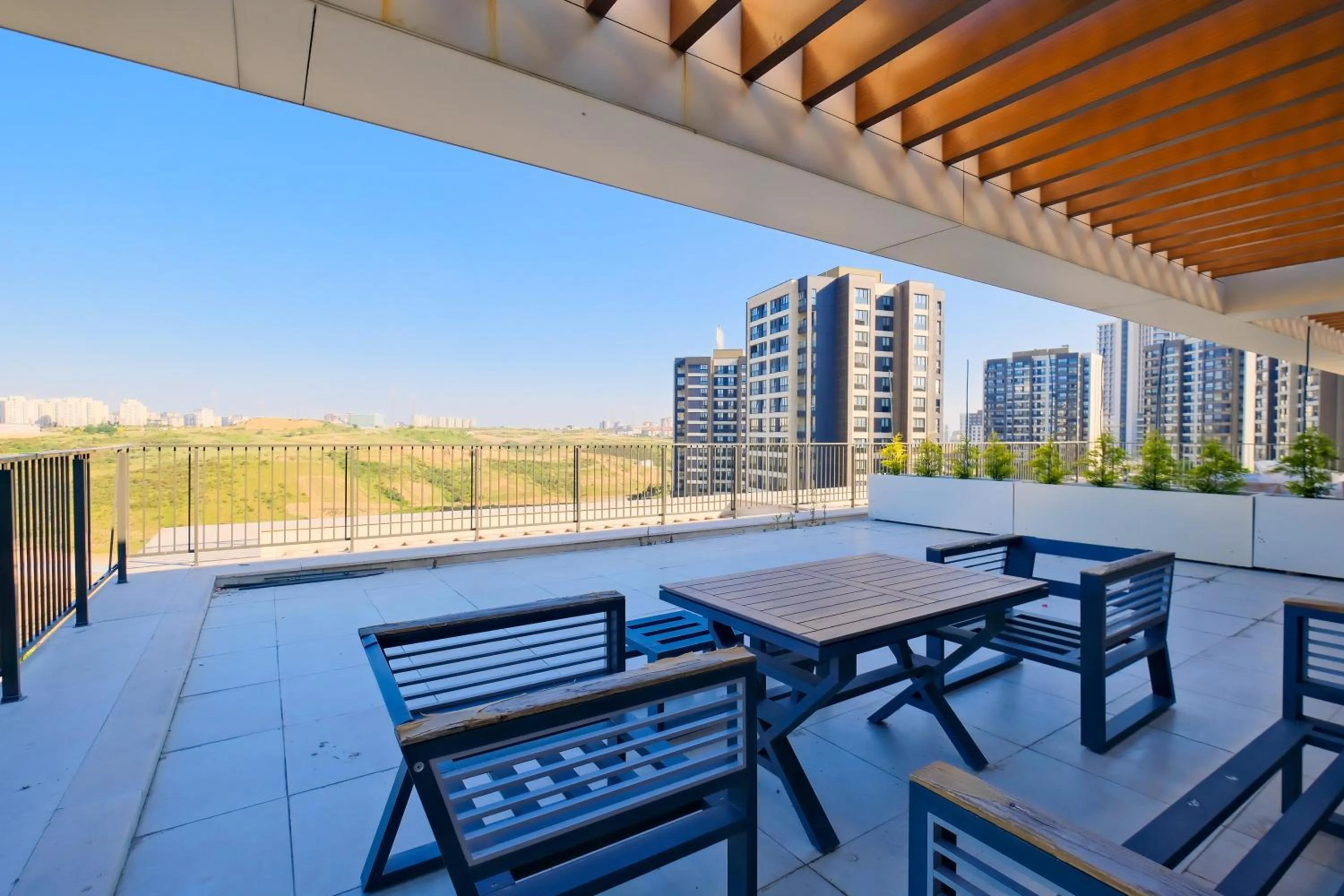 Patio in Grand Residence by NewInn