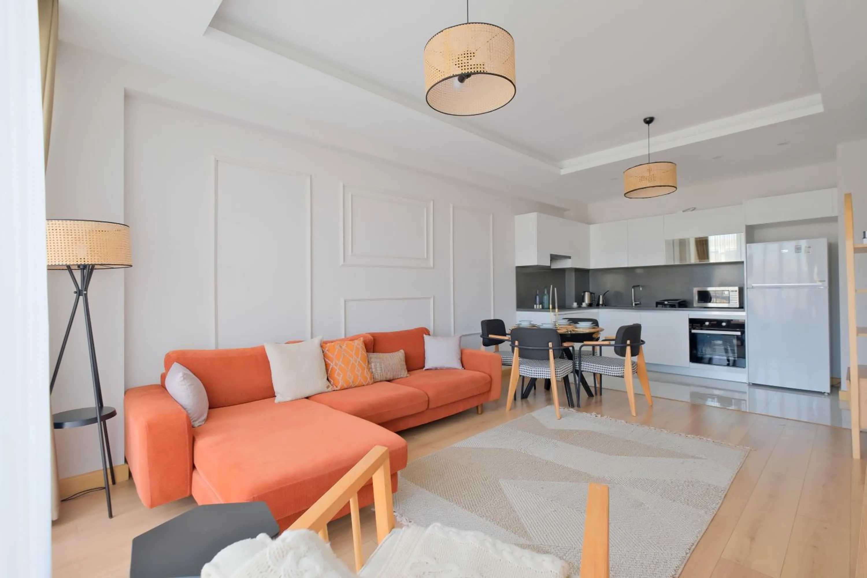 Living room in Grand Residence by NewInn