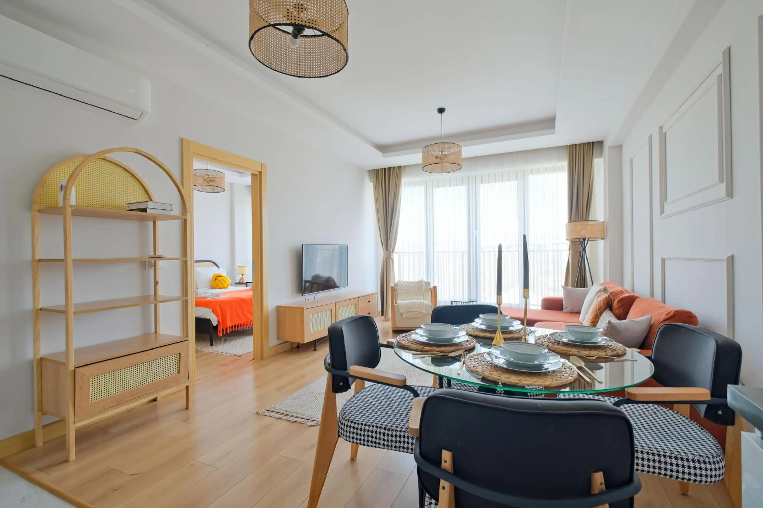 TV and multimedia in Grand Residence by NewInn