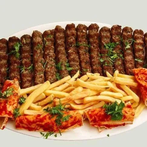 Food in Daraysh Hotel