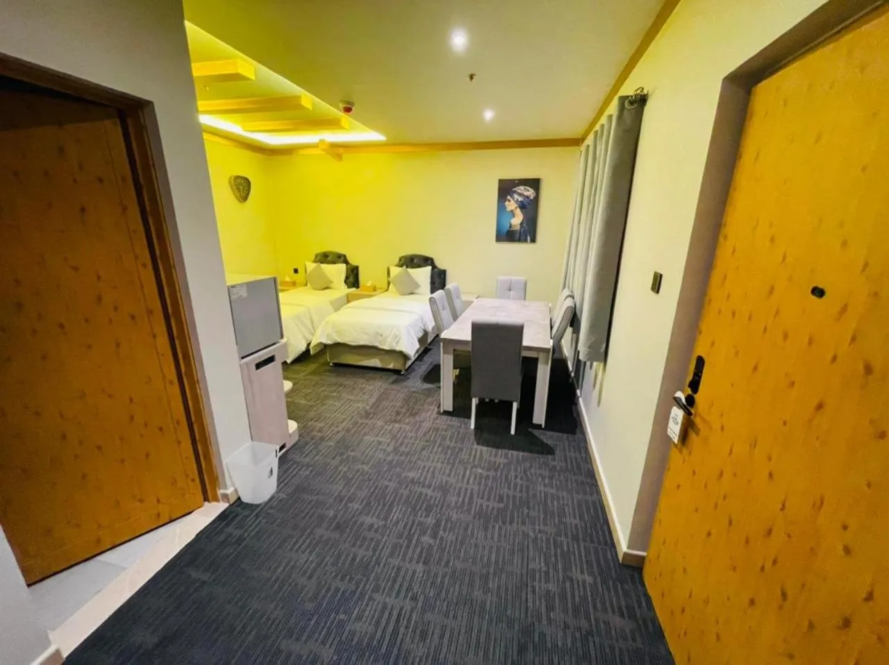 Photo of the whole room in Daraysh Hotel