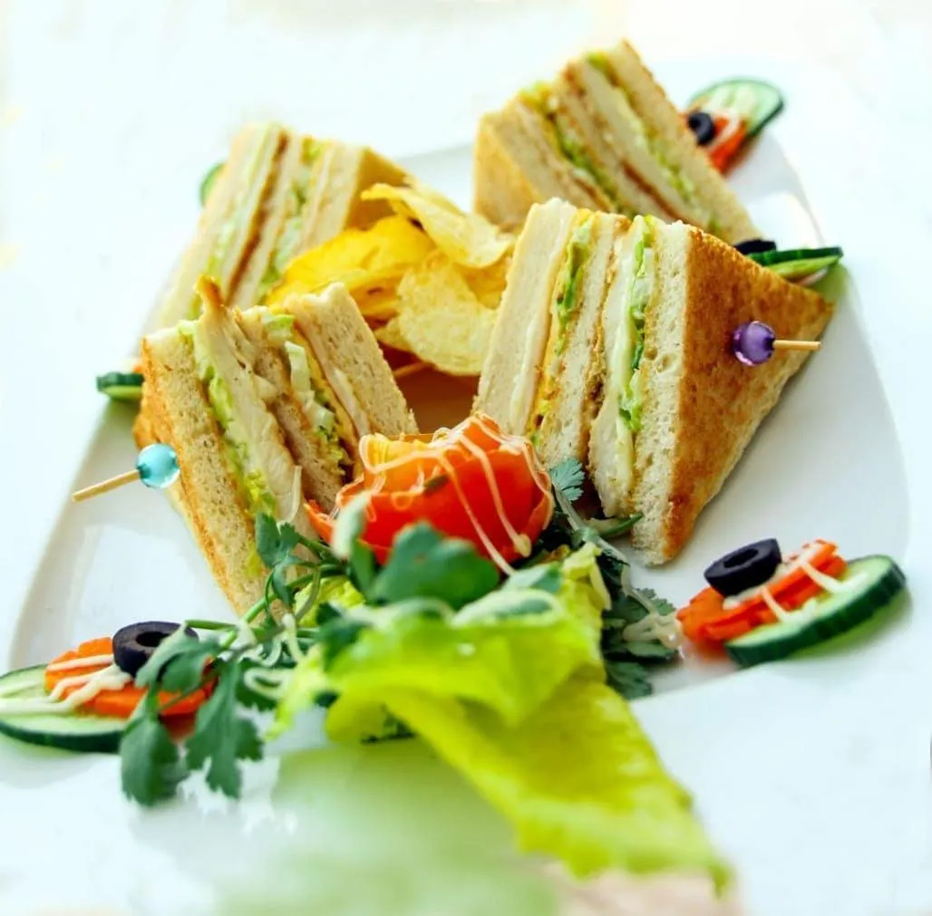 Food and drinks in Daraysh Hotel