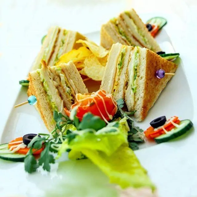 Food and drinks in Daraysh Hotel