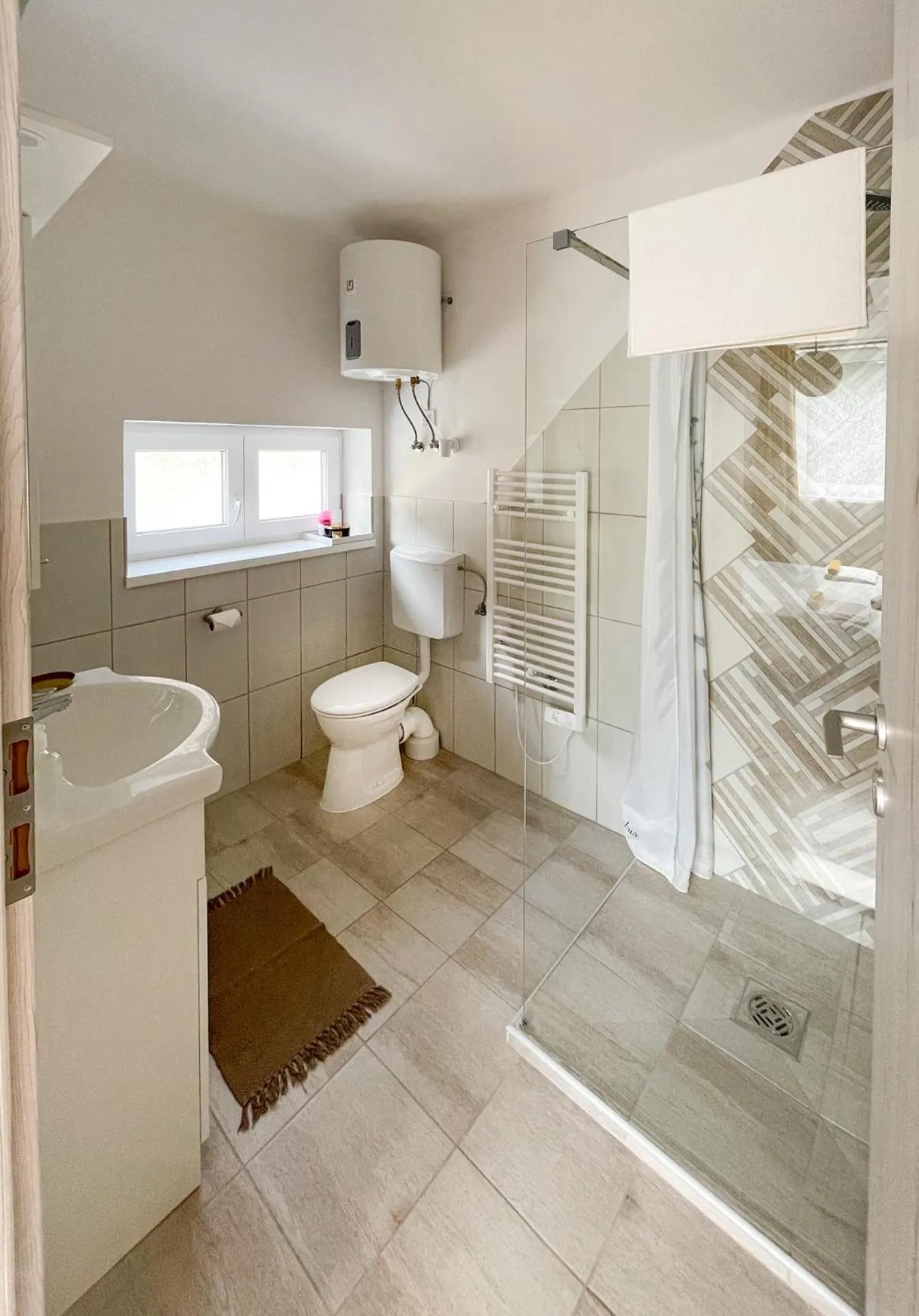 Shower in Zen House ADULT ONLY 16plus