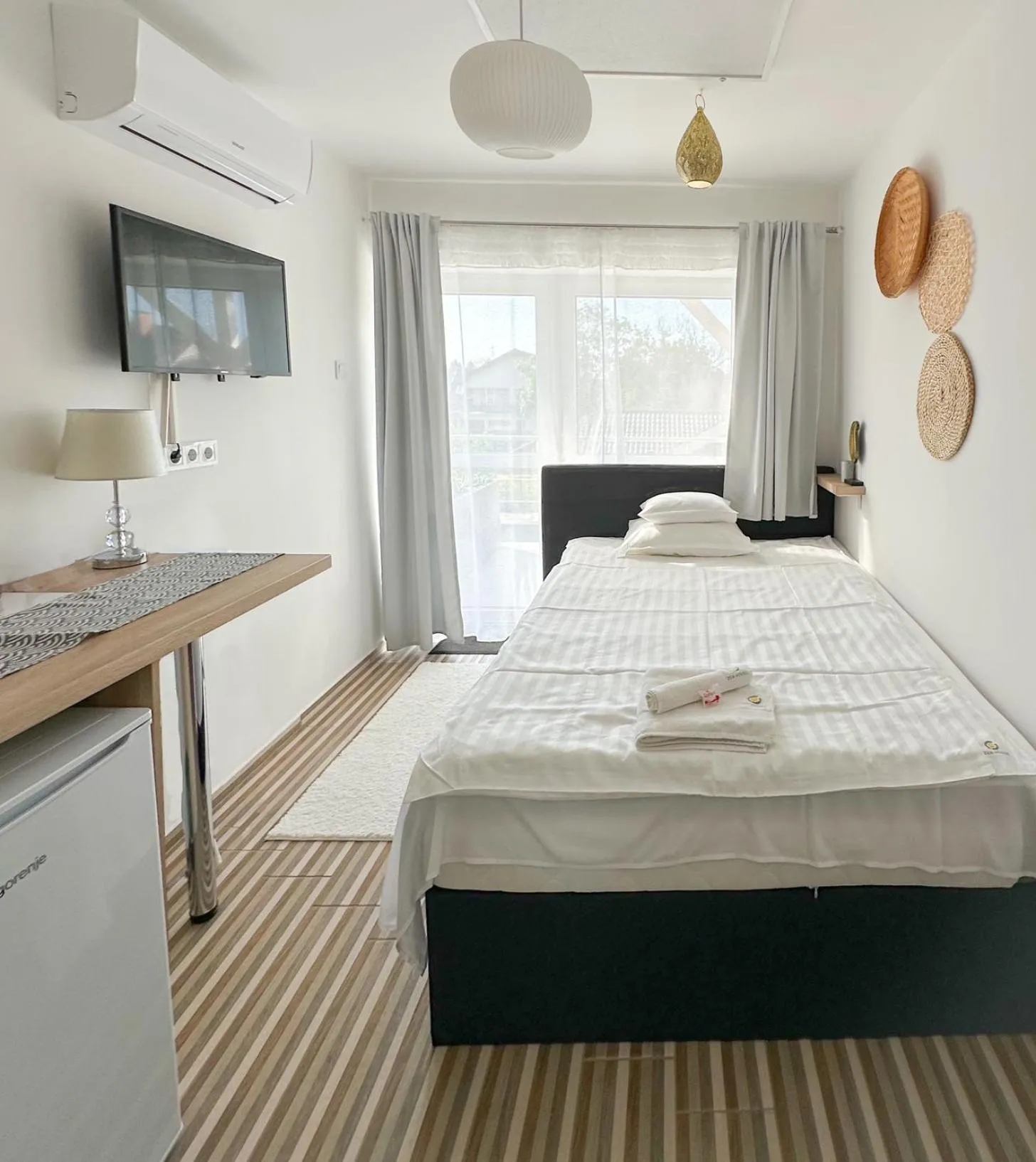 Bed in Zen House ADULT ONLY 16plus