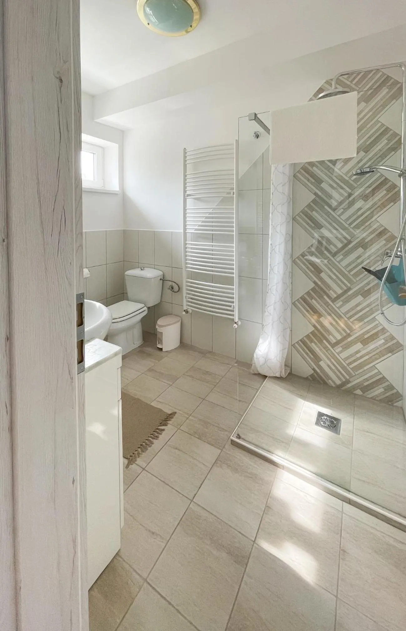 Shower in Zen House ADULT ONLY 16plus