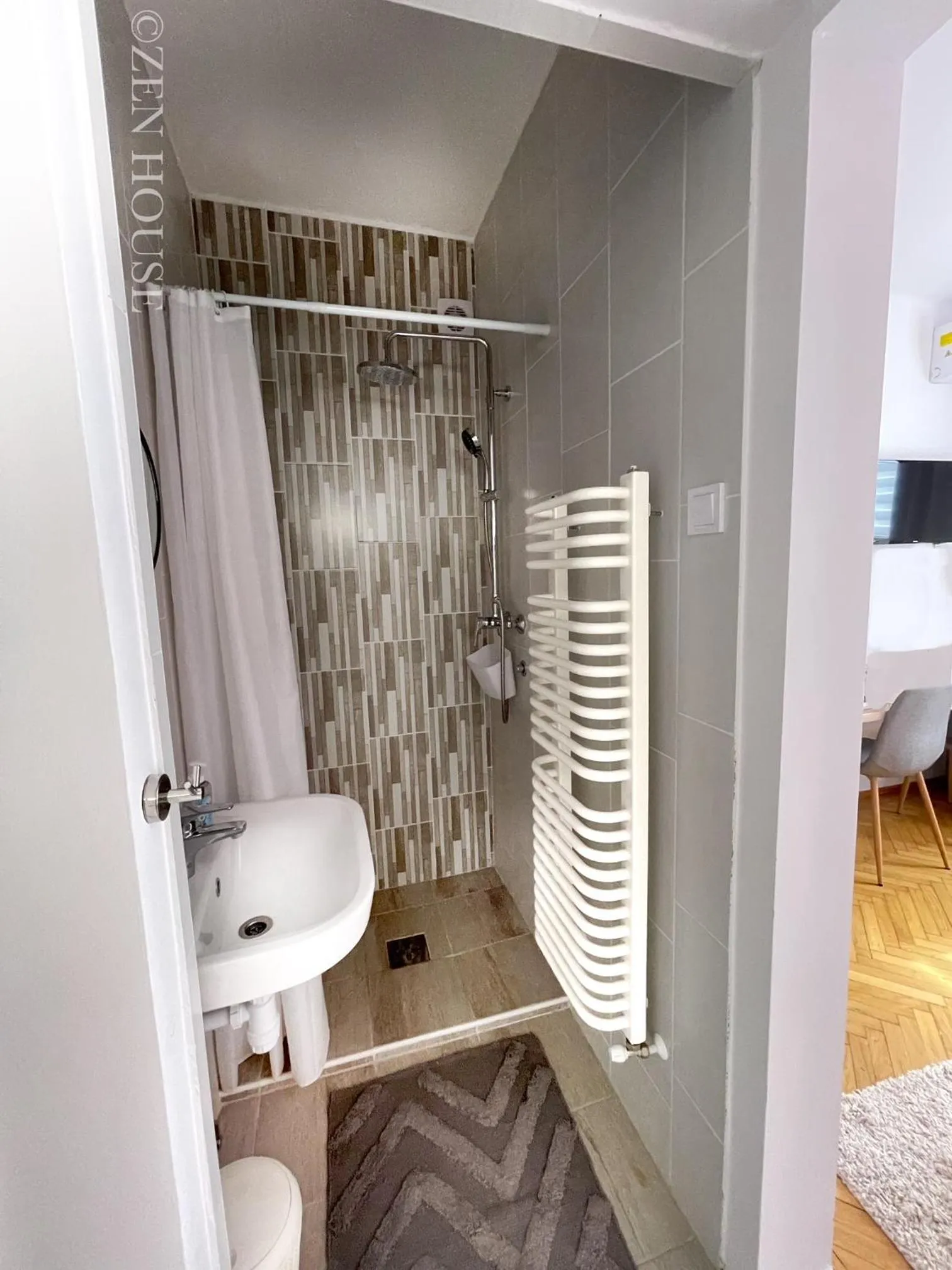 Shower in Zen House ADULT ONLY 16plus