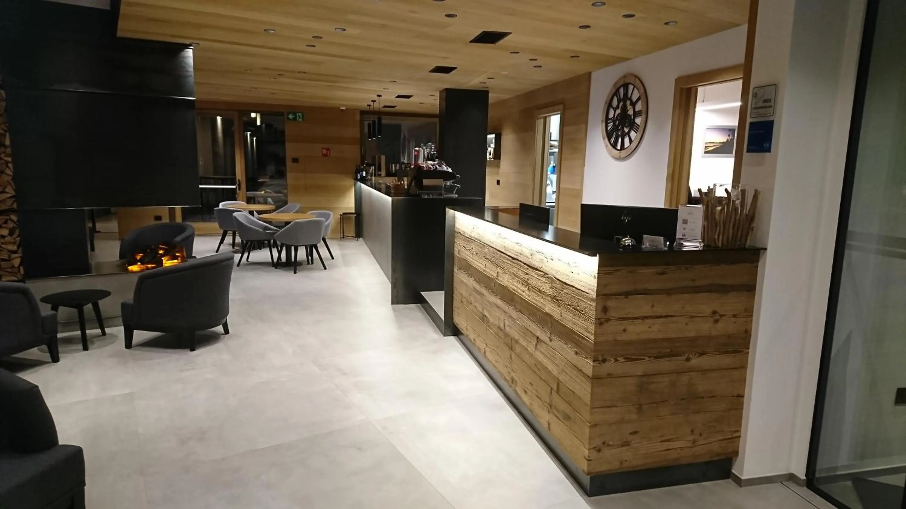 Lobby or reception in Vetta Alpine Relax