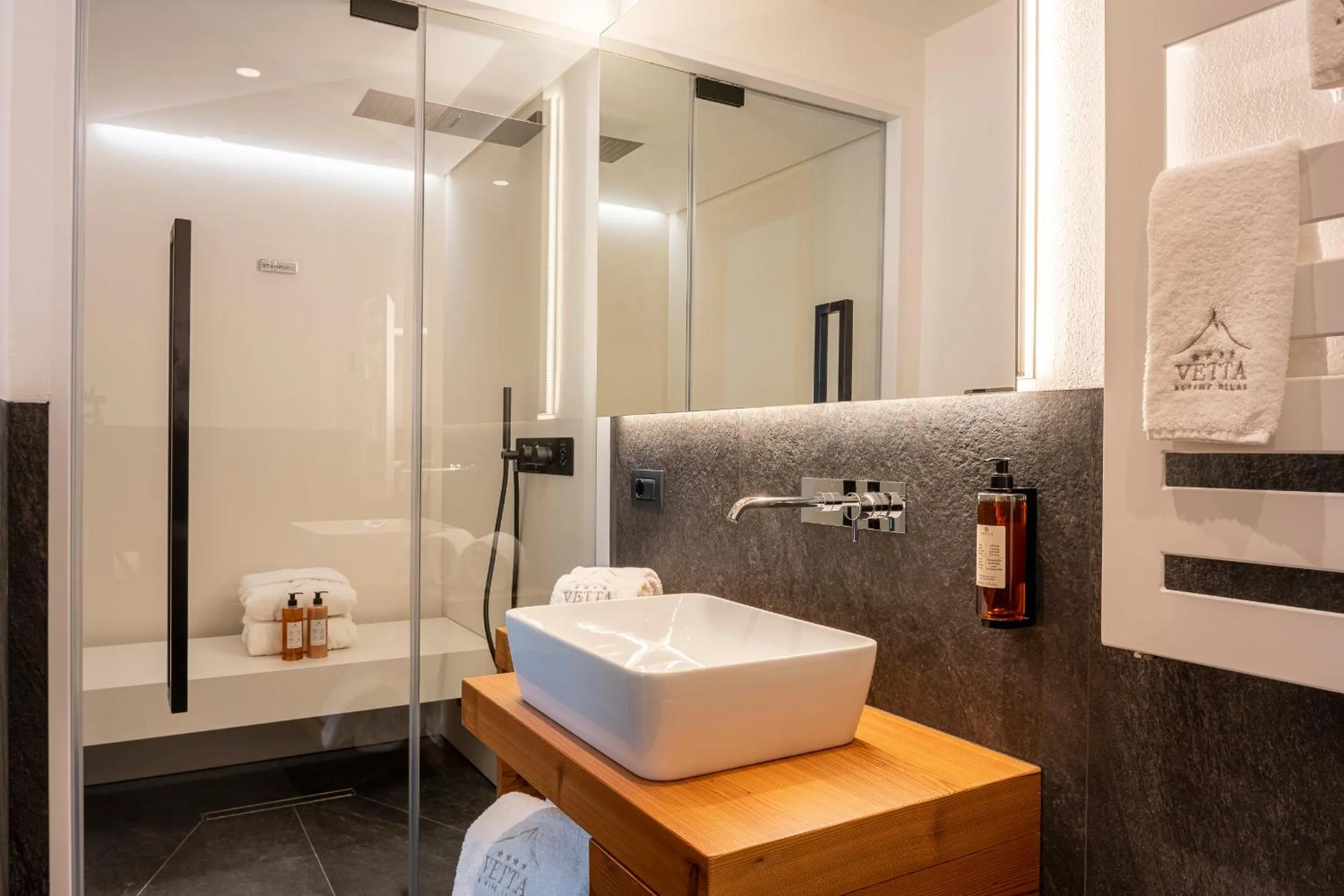 Steam room in Vetta Alpine Relax