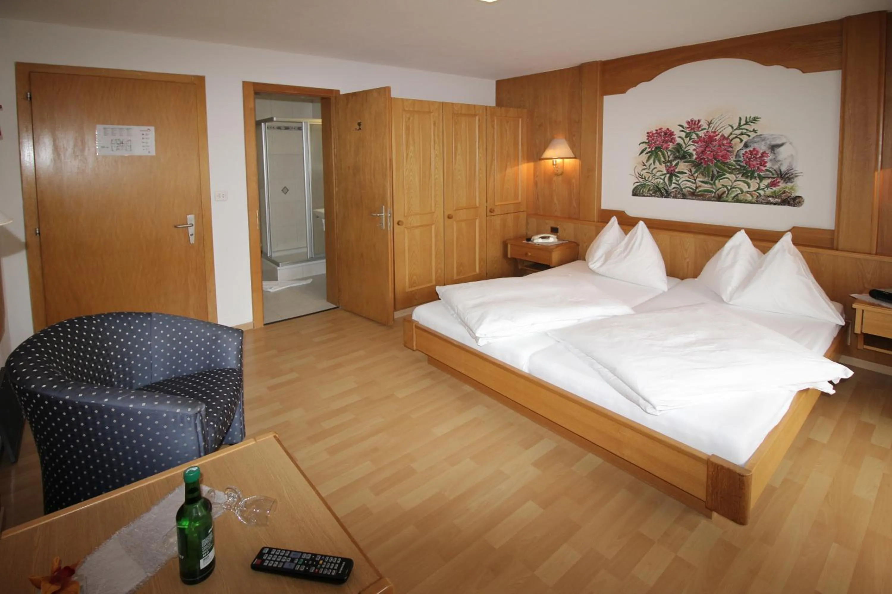 Bed in Hotel Restaurant Mattmarkblick