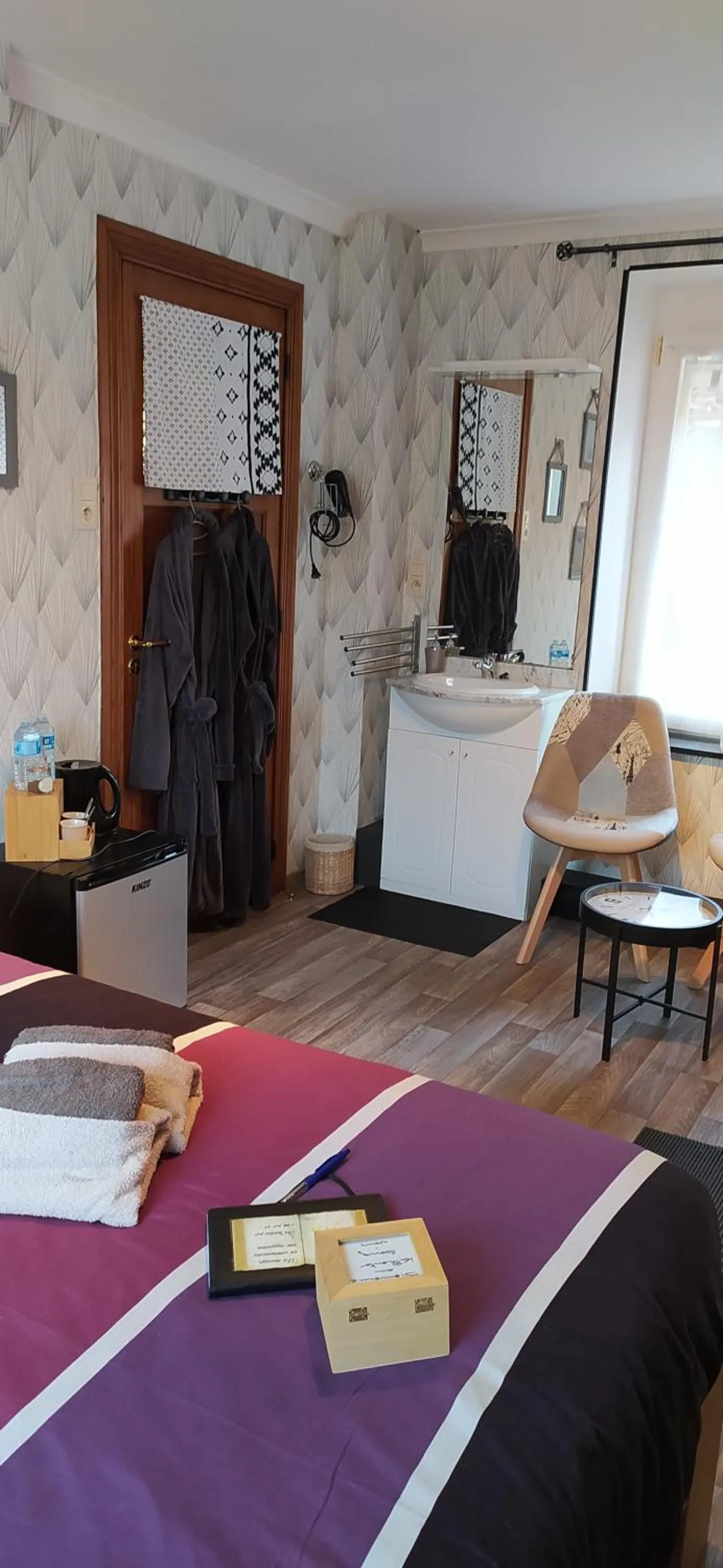 Photo of the whole room, Bed in Le Valhento