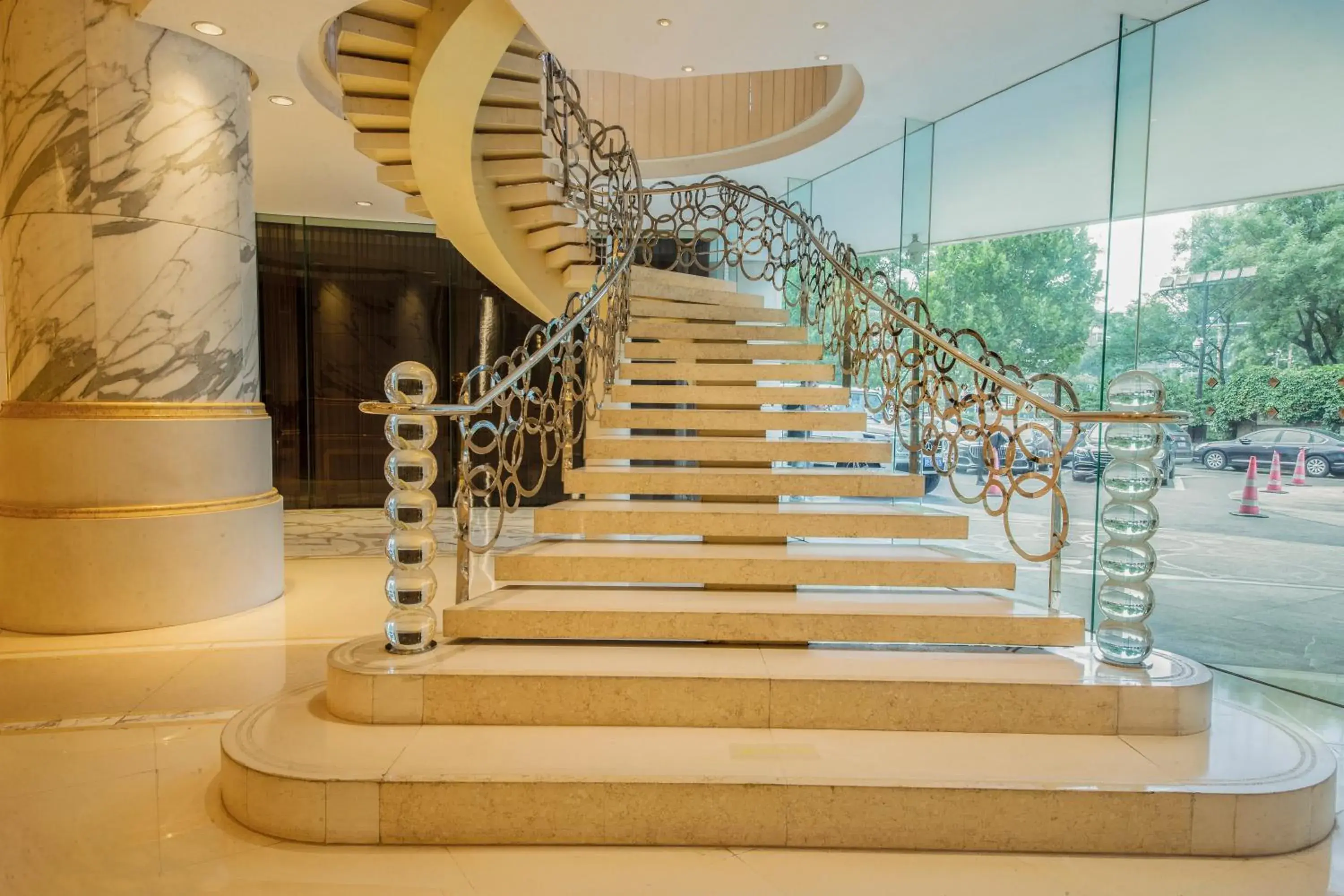 Lobby or reception in The Kunlun Beijing Jin Jiang Radisson Lobby or reception in The Kunlun Beijing Jin Jiang Radisson