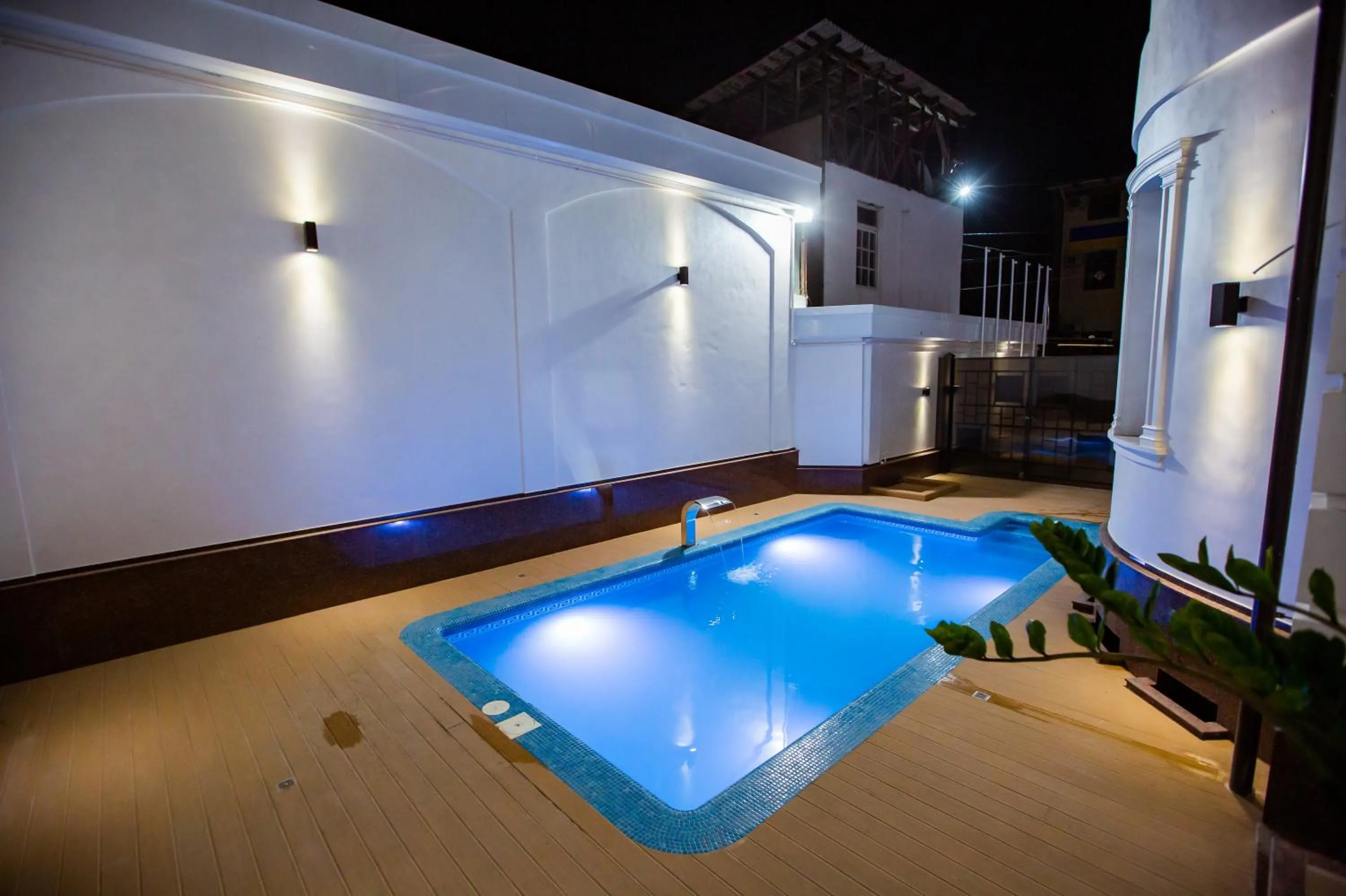 Pool view in Hotel Ak Saray