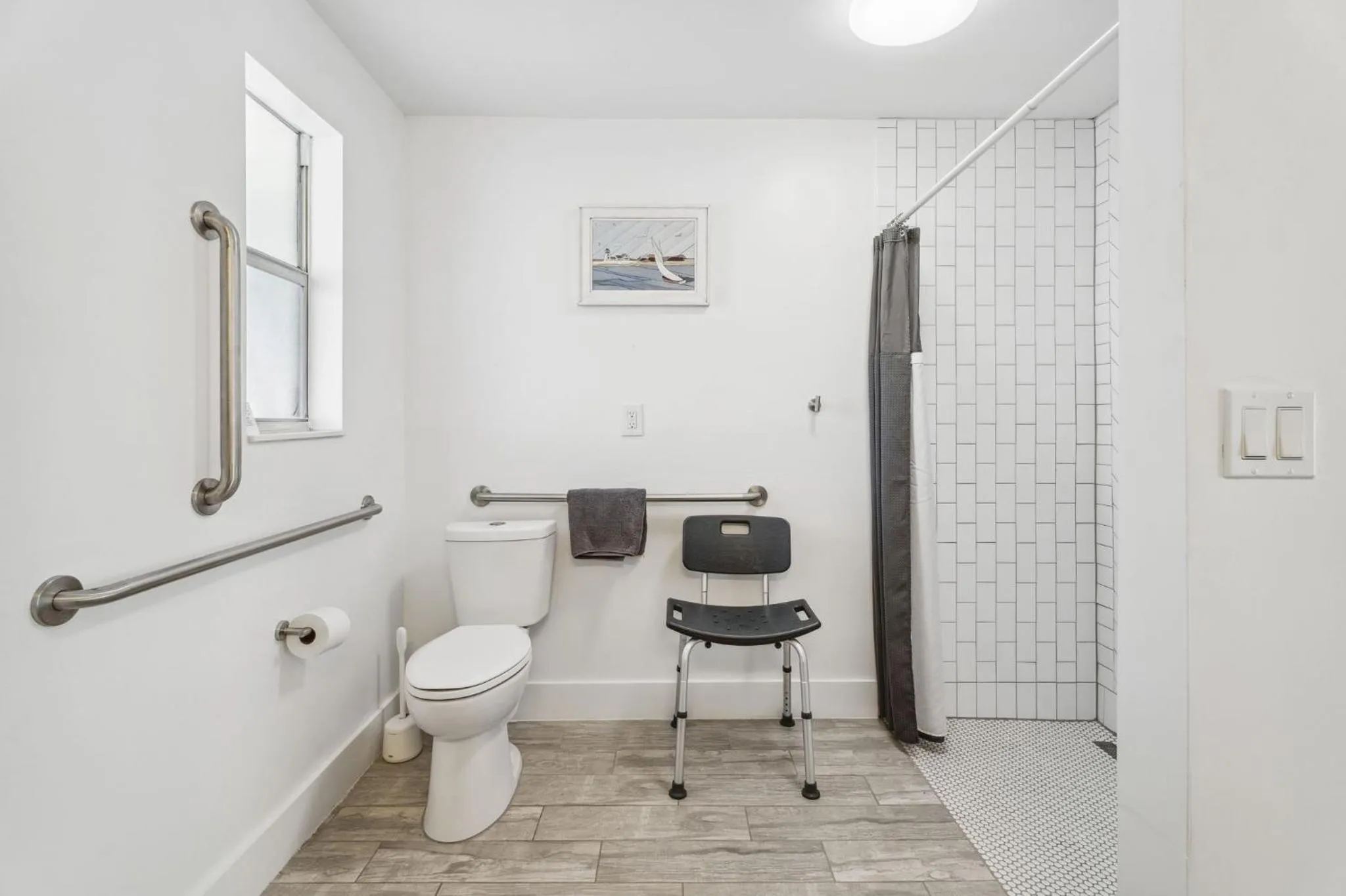 Facility for disabled guests in Off the Charts Inn