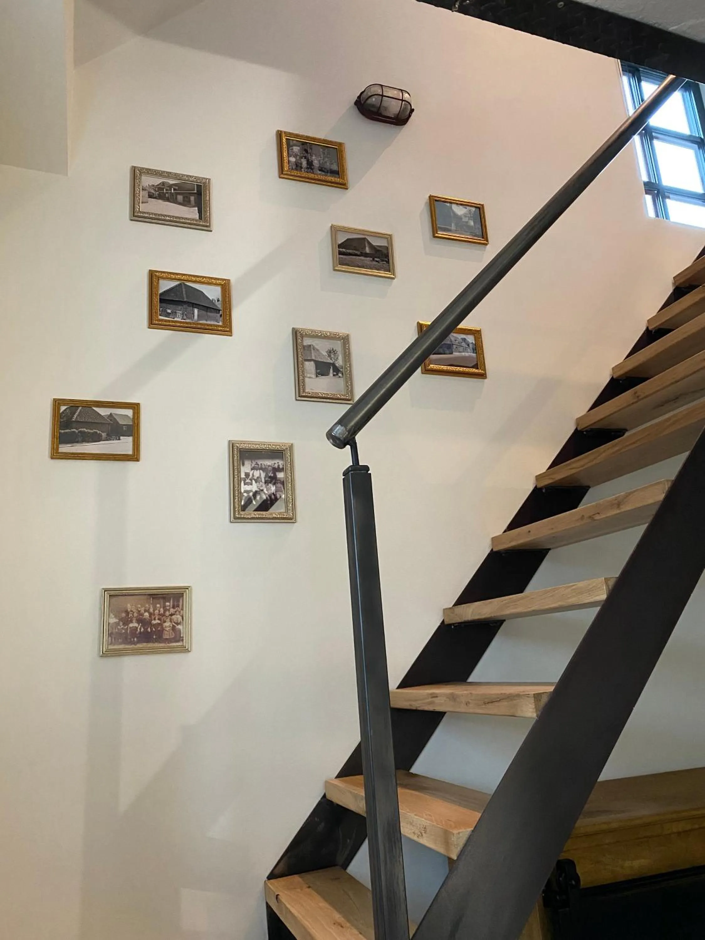 Decorative detail in B&B Sint-Mariaburg