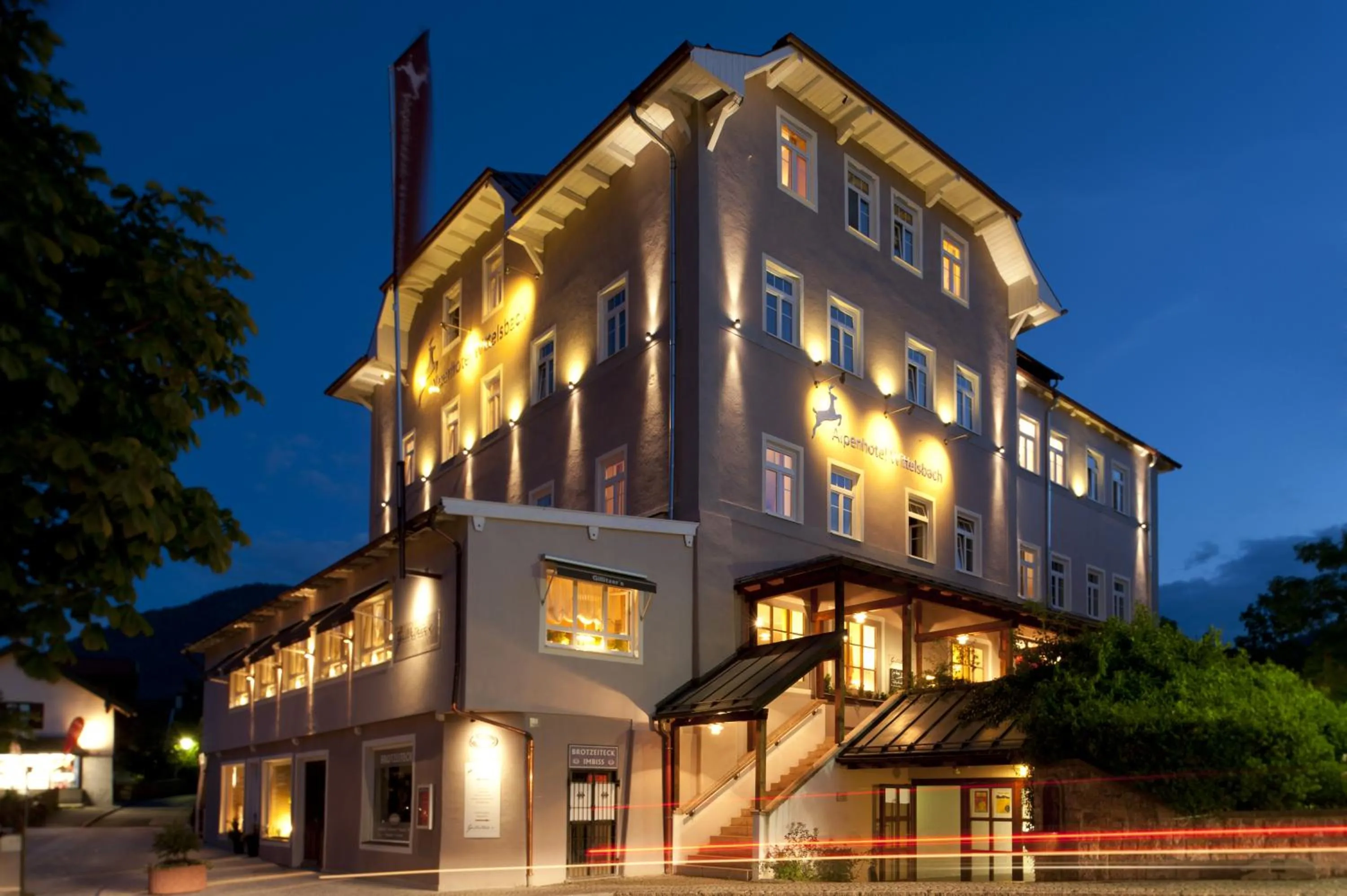 Property building in The Townhouse Ruhpolding - Individual Design & Casual Concept