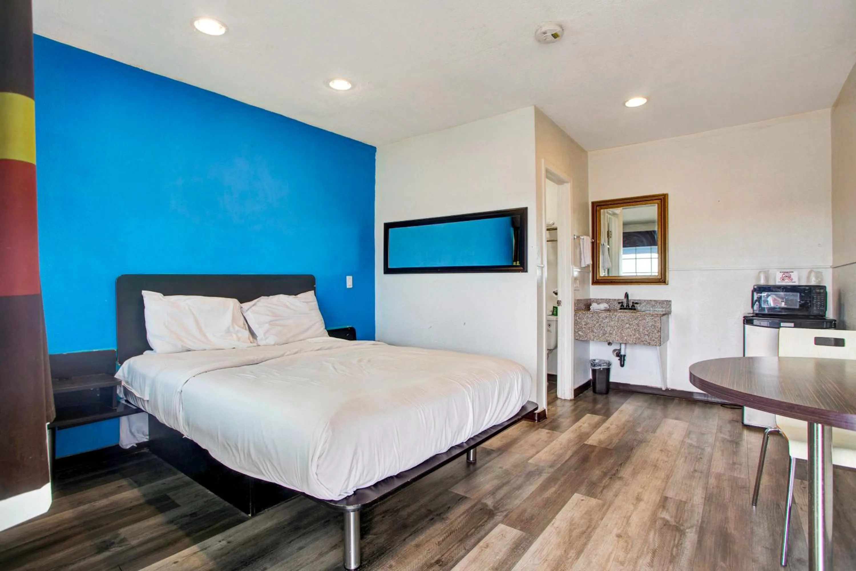 Bed in High Desert Inn