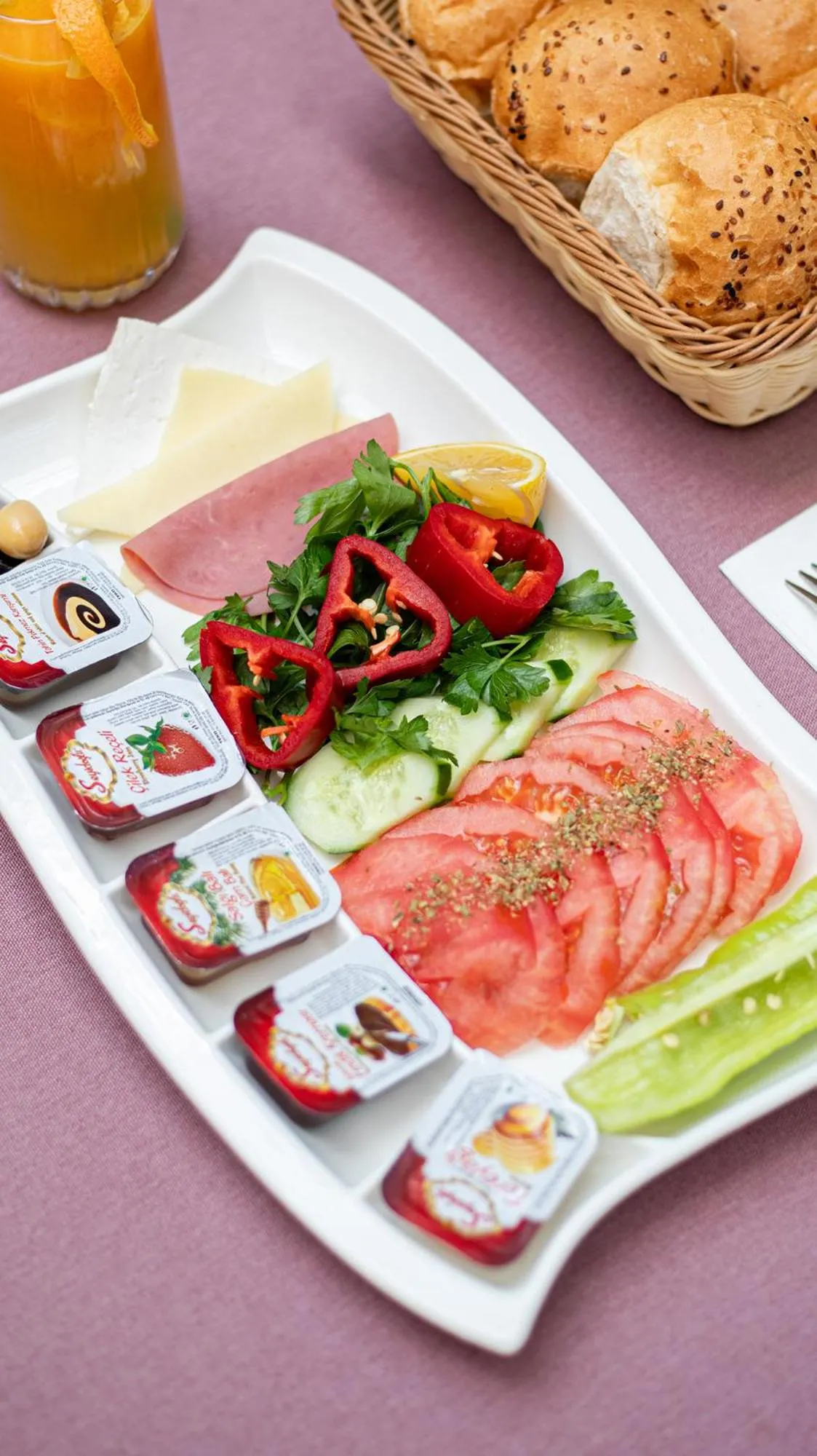 Breakfast in Vitabella Suites