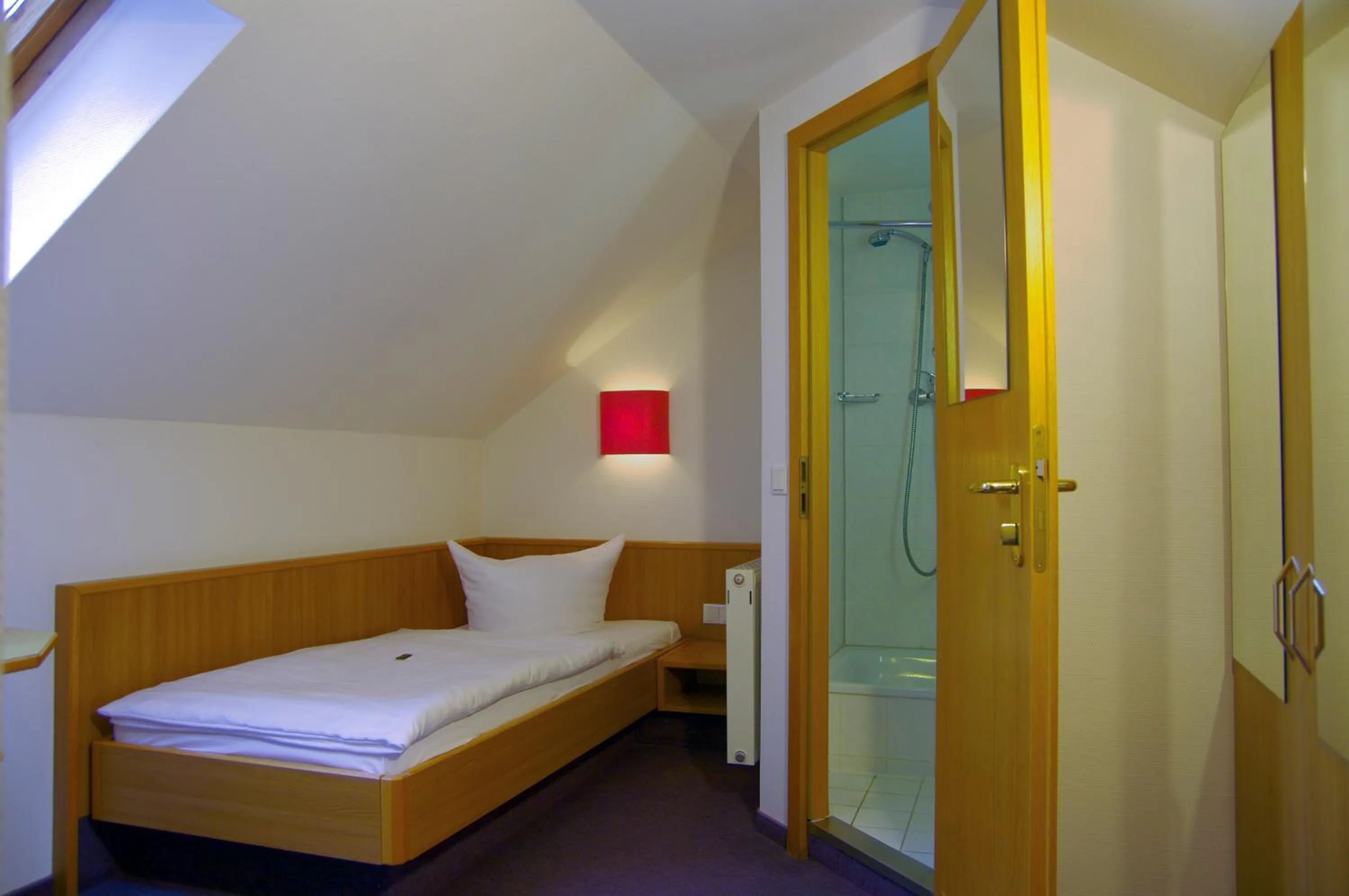 Photo of the whole room, Bed in Hotel Park Eckersbach