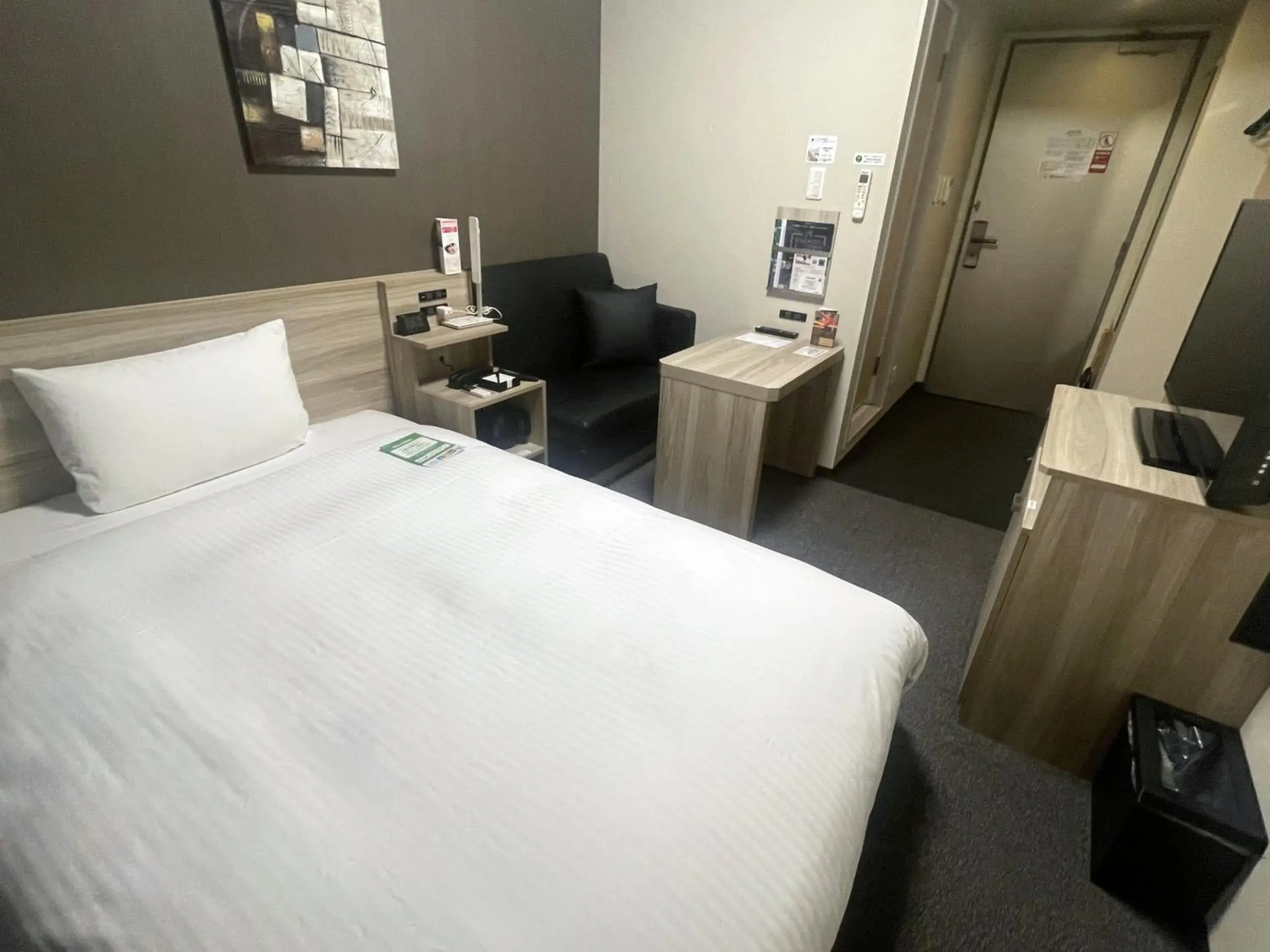 Photo of the whole room, Bed in Route Inn Grantia Tokai Spa&Relaxation Photo of the whole room, Bed in Route Inn Grantia Tokai Spa&Relaxation