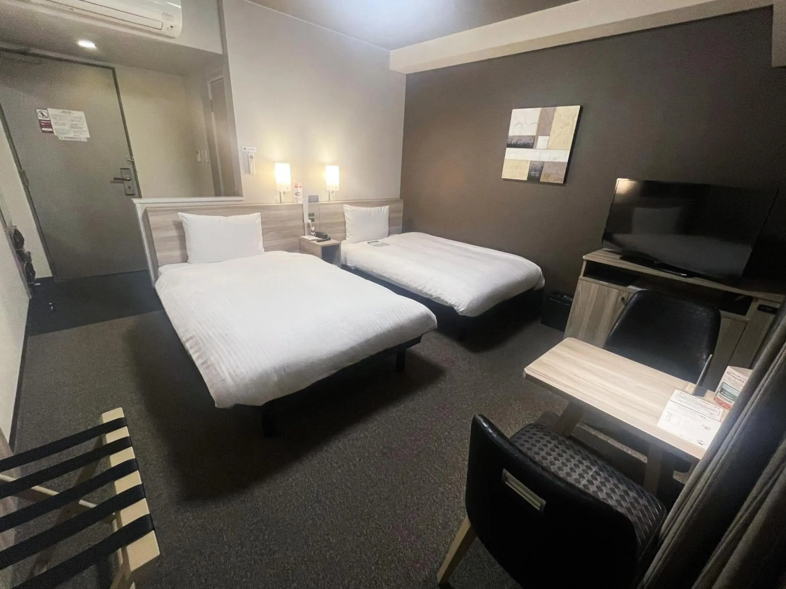 Photo of the whole room, Bed in Route Inn Grantia Tokai Spa&Relaxation Photo of the whole room, Bed in Route Inn Grantia Tokai Spa&Relaxation