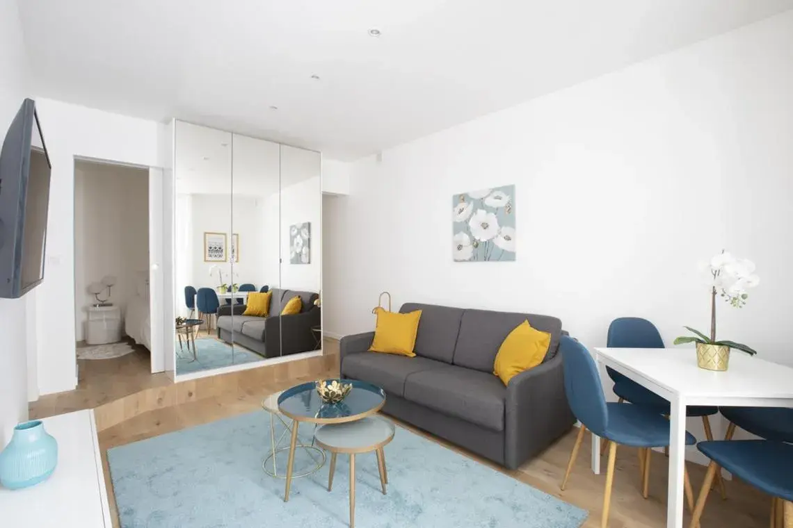Stylist and cosy appartement in Montparnasse Stylist and cosy appartement in Montparnasse