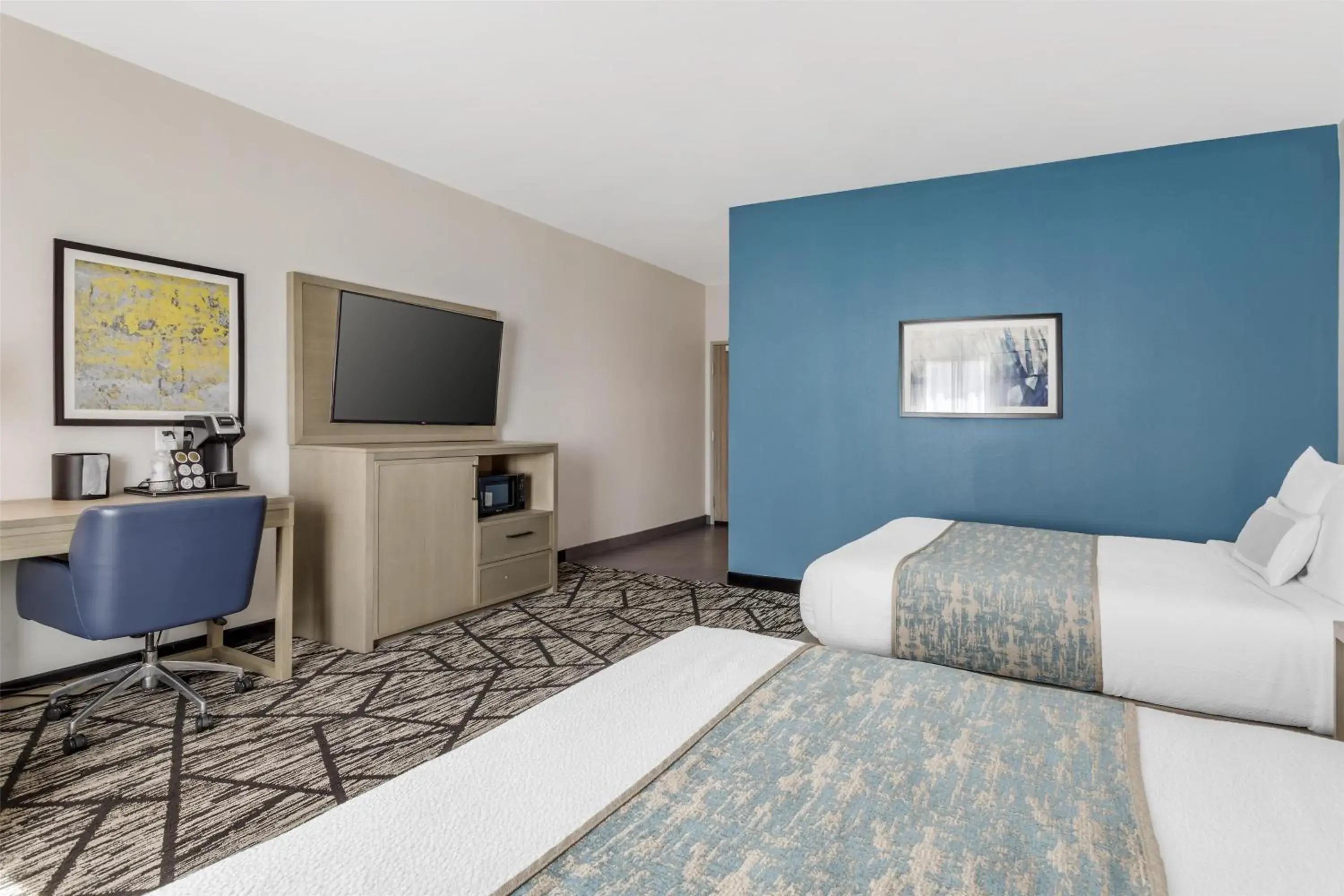 Bedroom, Bed in Best Western Plus Mid County Bedroom, Bed in Best Western Plus Mid County