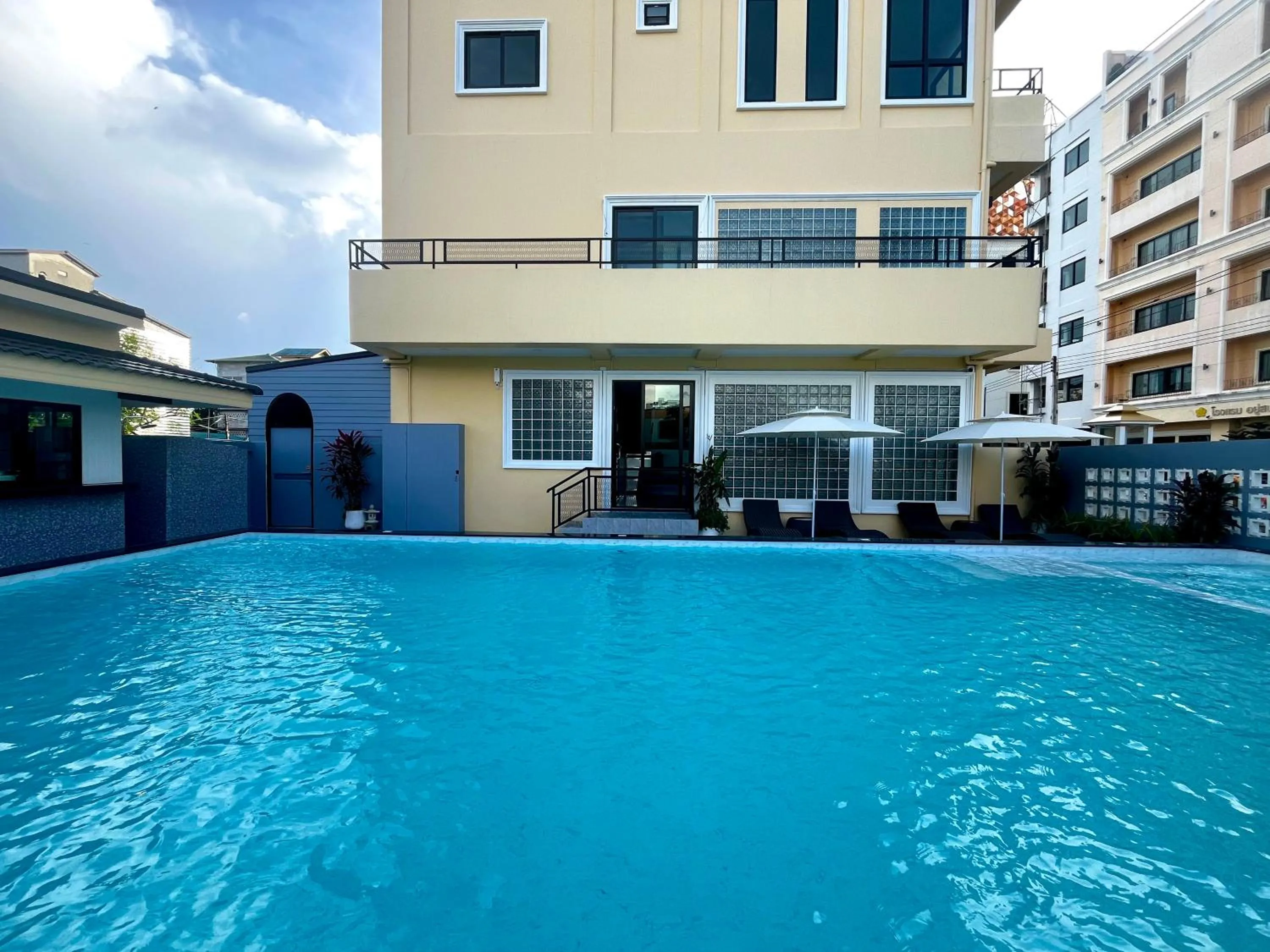 Swimming pool in USABAI Riverside Boutique Hotel