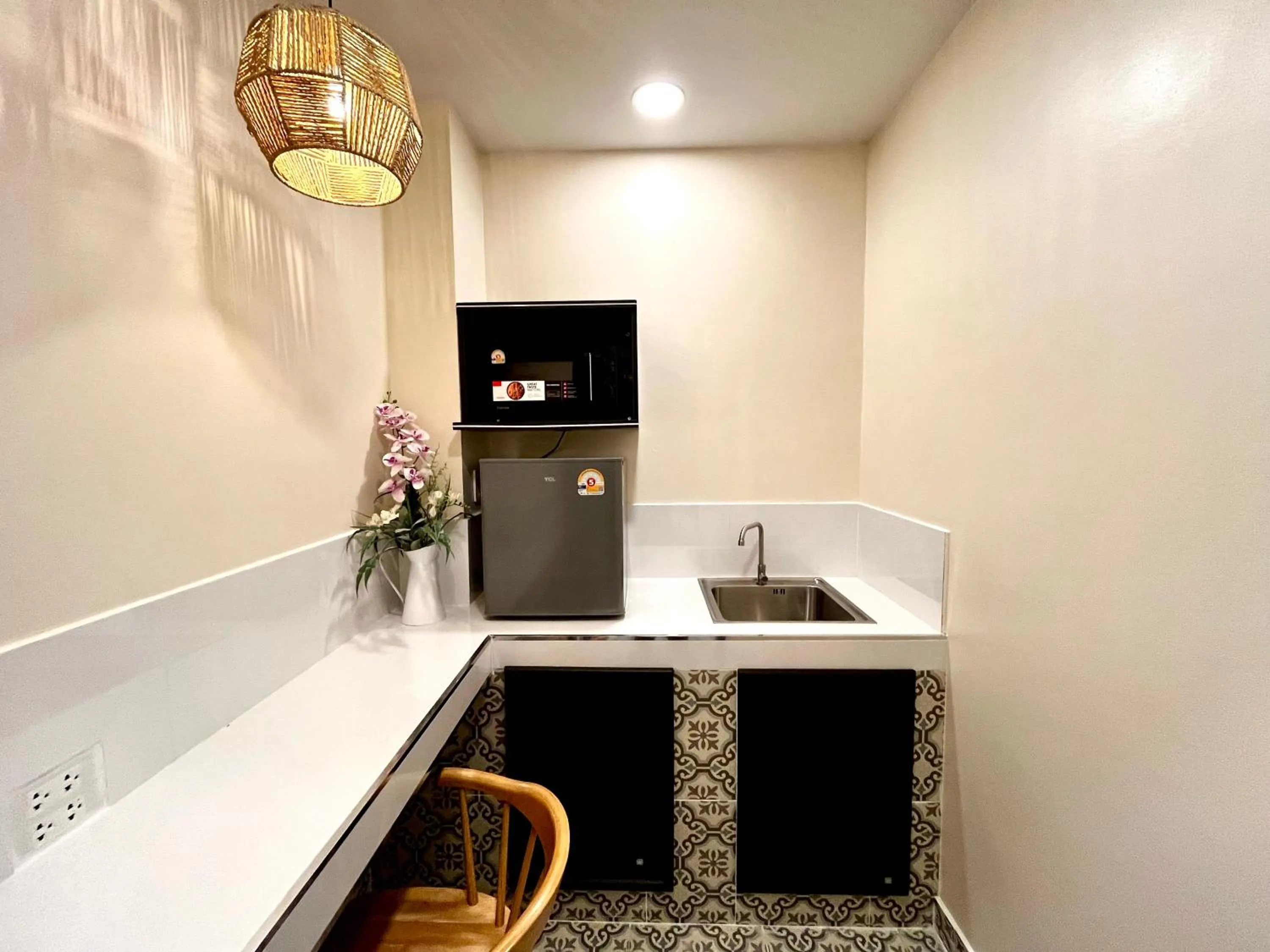 Kitchen or kitchenette in USABAI Riverside Boutique Hotel