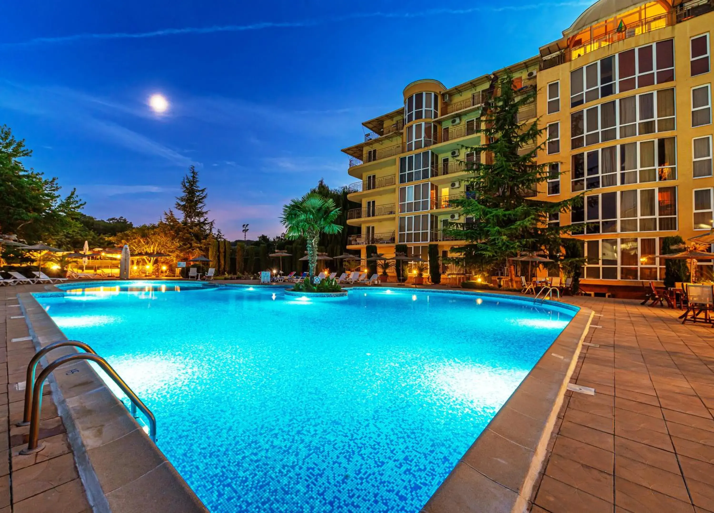 Joya Park Apartments Joya Park Apartments