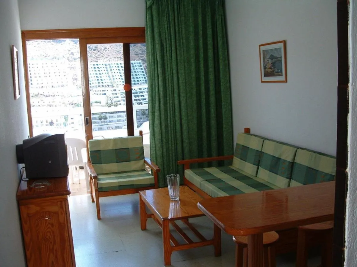 APARTAMENTOS SOLANA