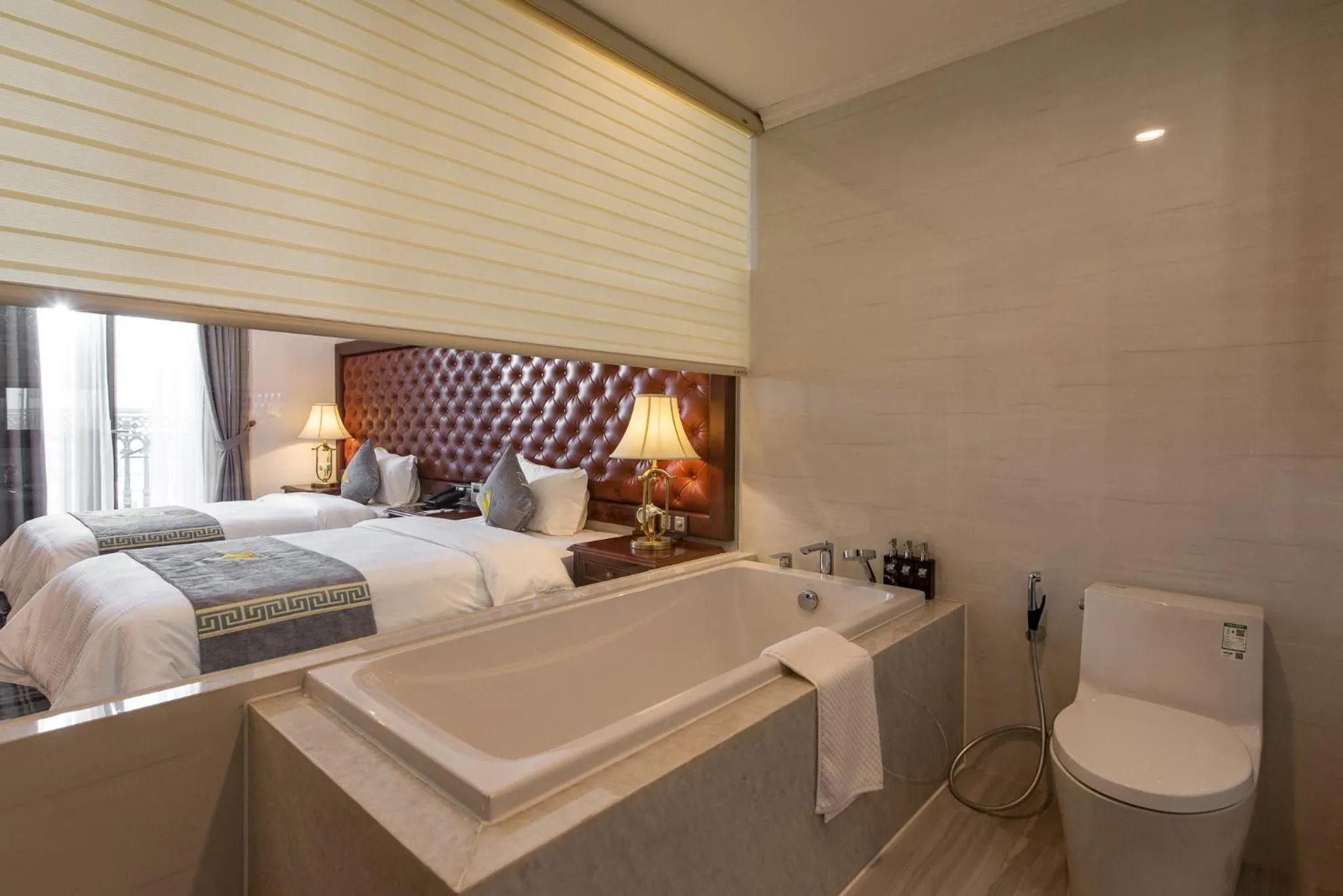 Bathroom, Bed in THE SHINE HOTEL