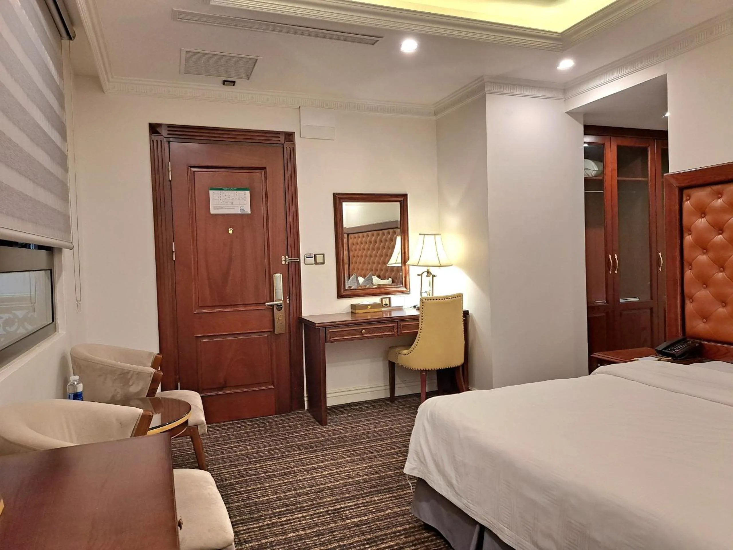 Photo of the whole room, Bed in THE SHINE HOTEL