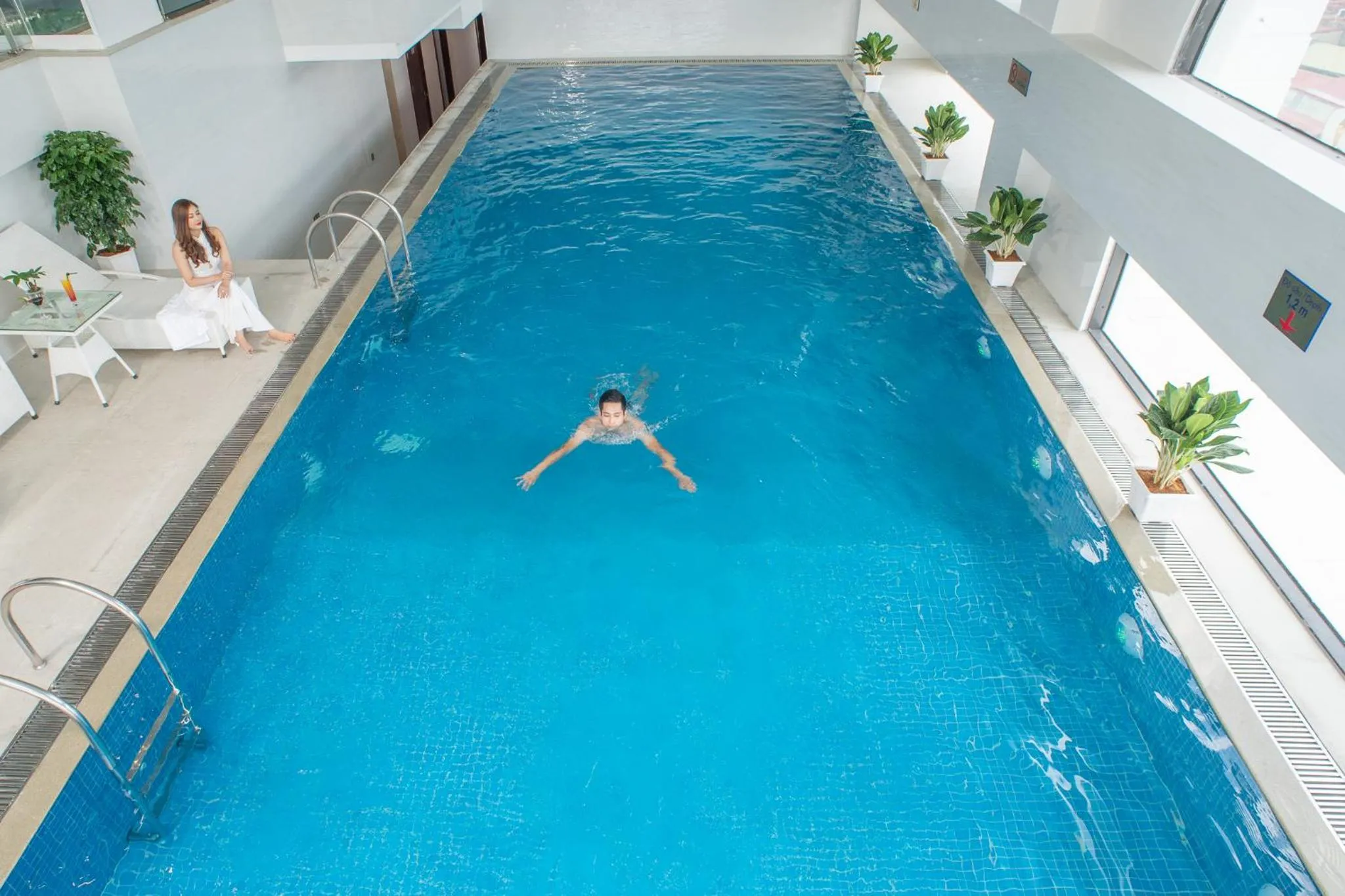 Swimming pool in THE SHINE HOTEL