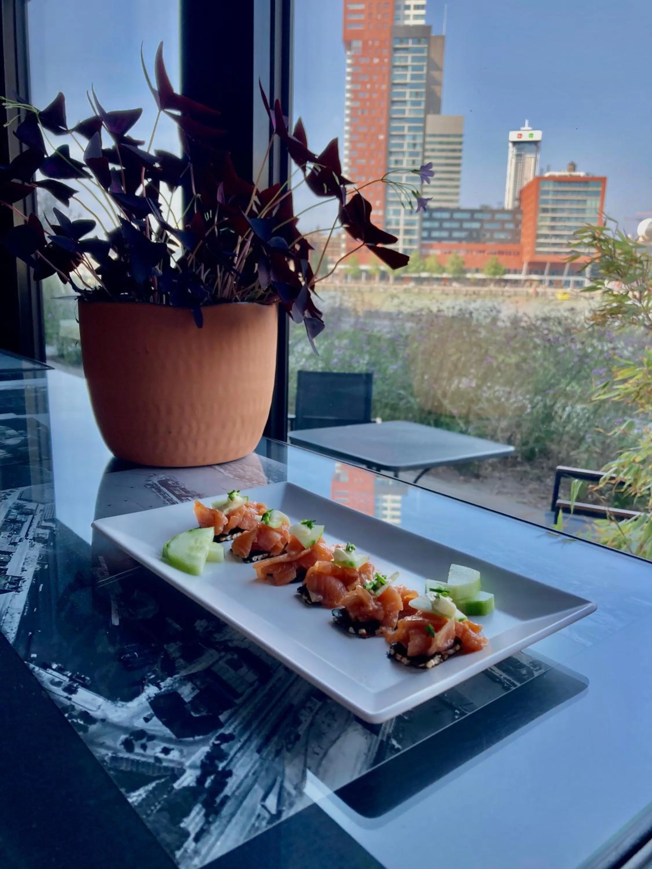 Lounge or bar in Bed, Bites & Business Hotel Rotterdam