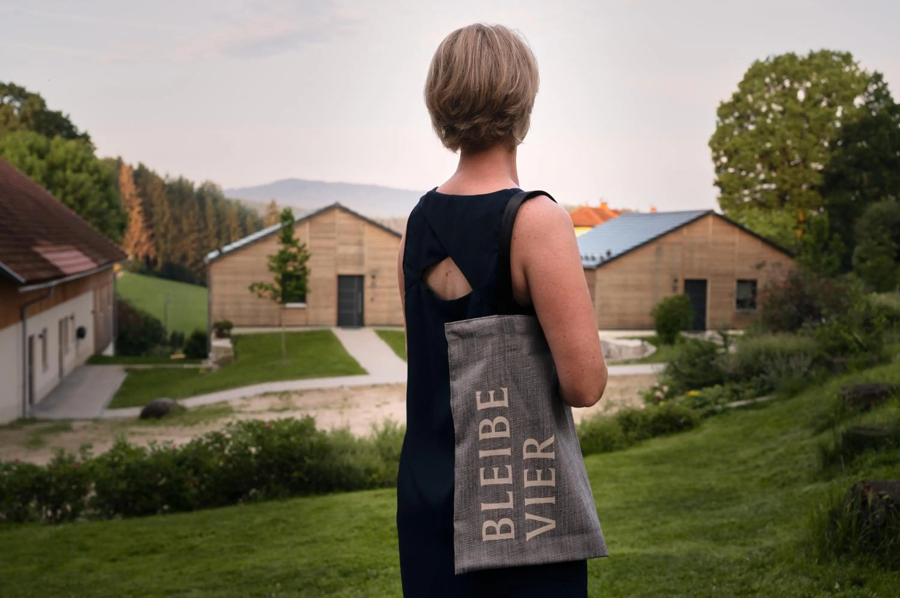 Property building in BLEIBE VIER Ferienwohnungen