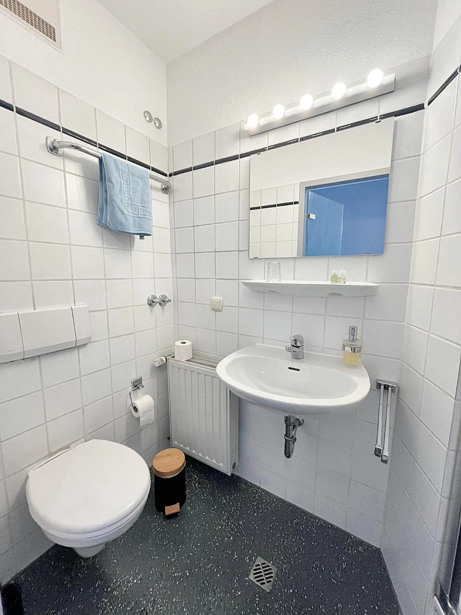 Bathroom in Hotel Marina