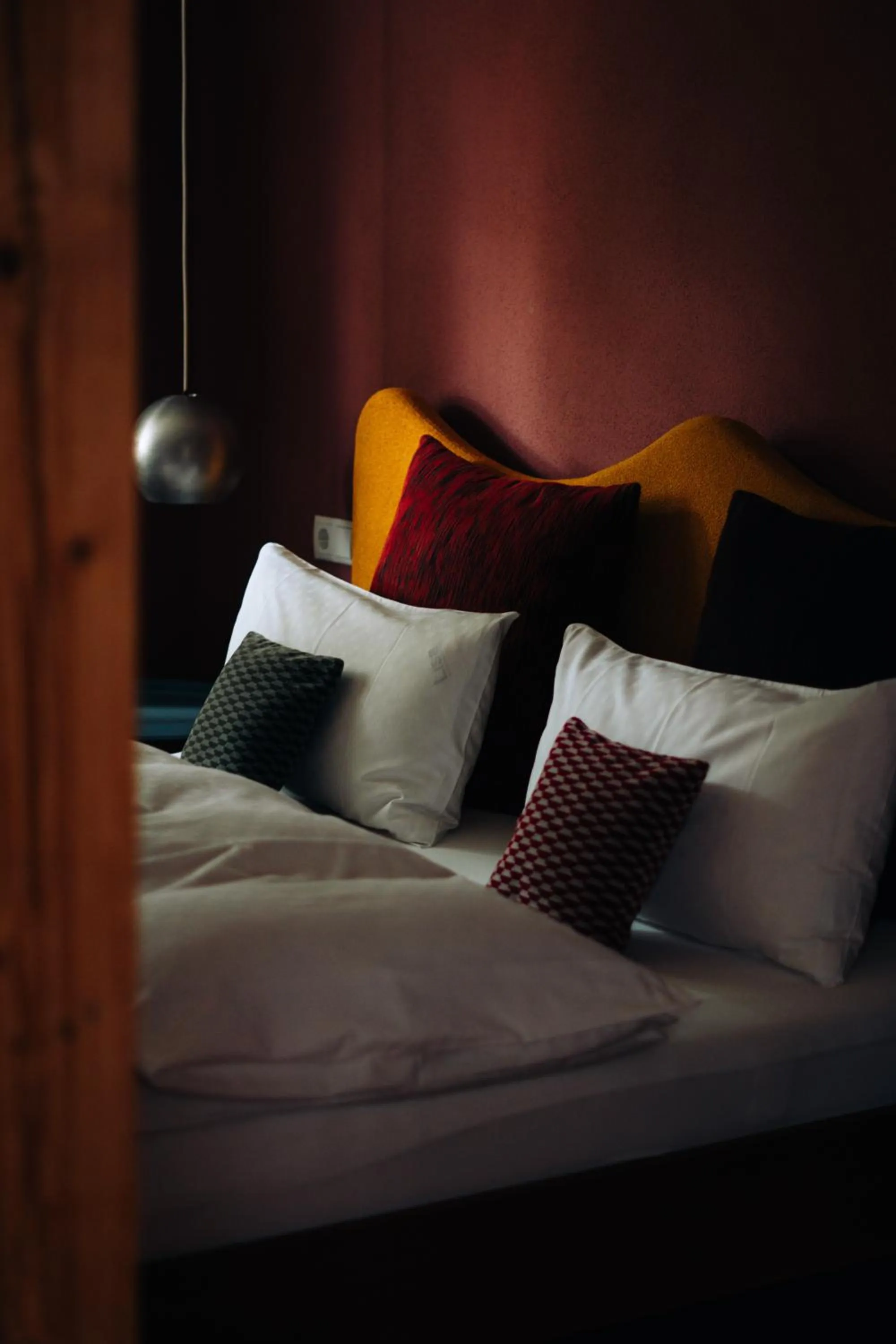 Bed in Molo Rouge - Boutiquehotel & Café