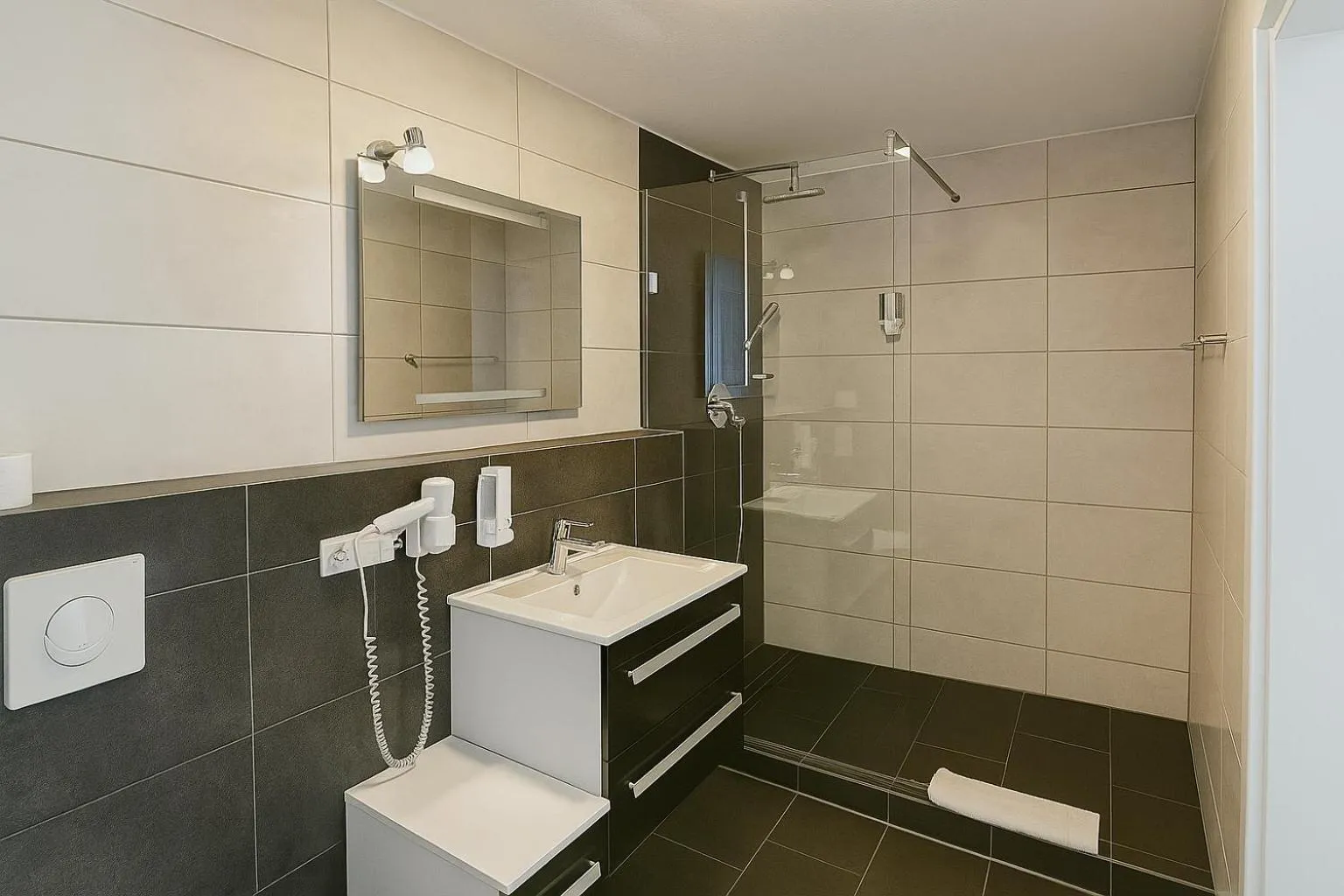 Bathroom in City Hotel