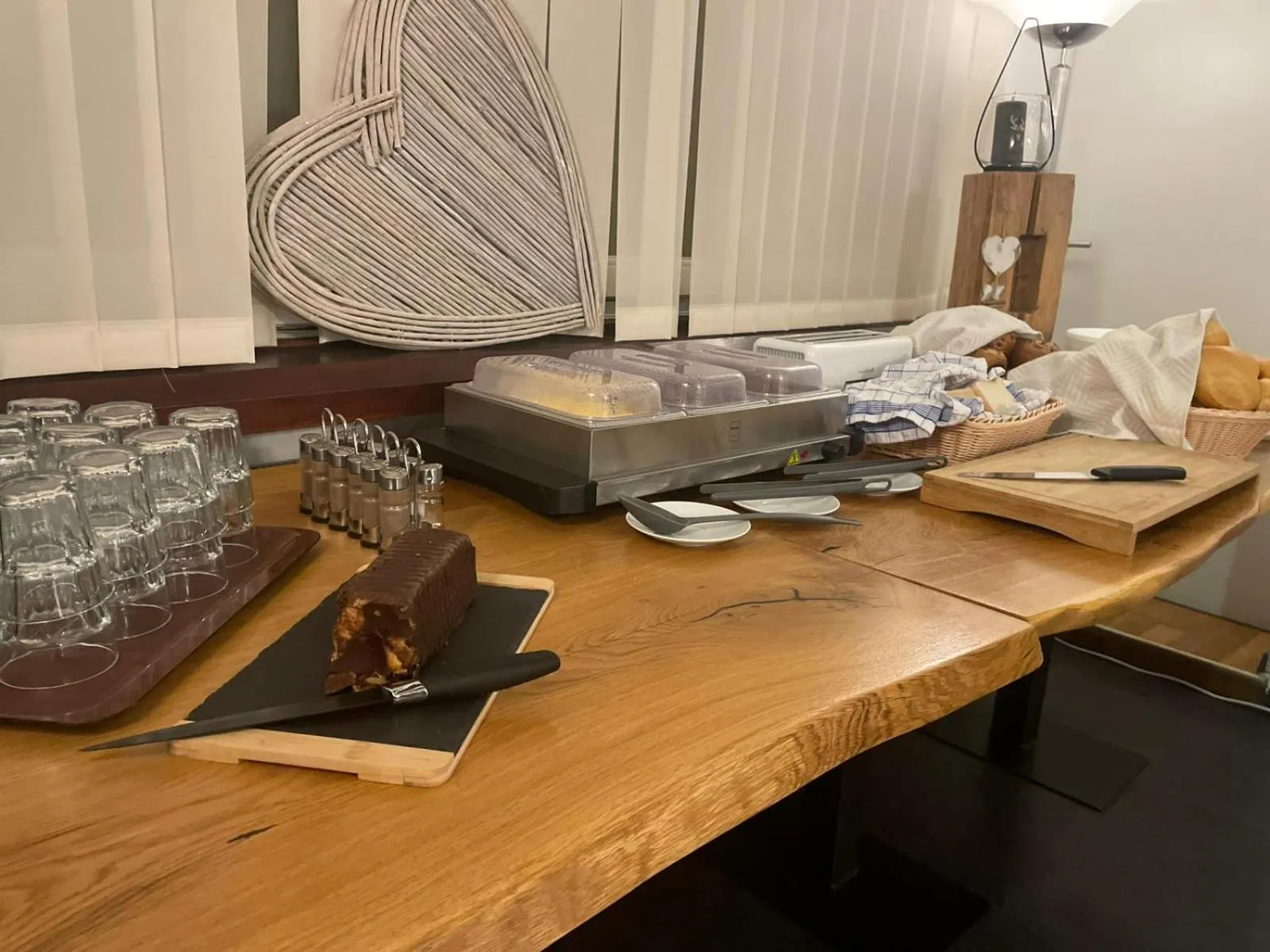 Breakfast in City Hotel